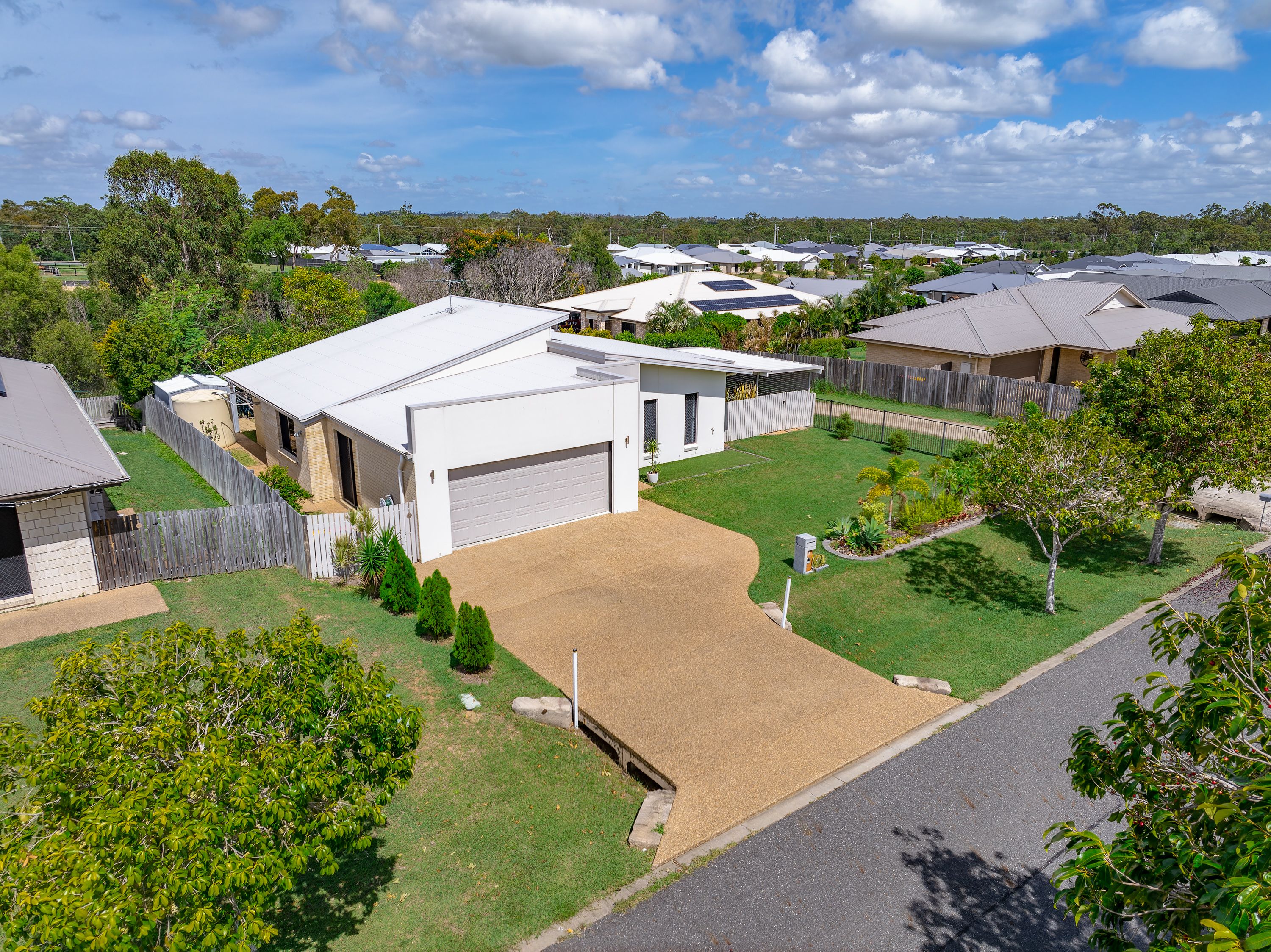 5 Bruce Hiskens Court, Norman Gardens, QLD 4701