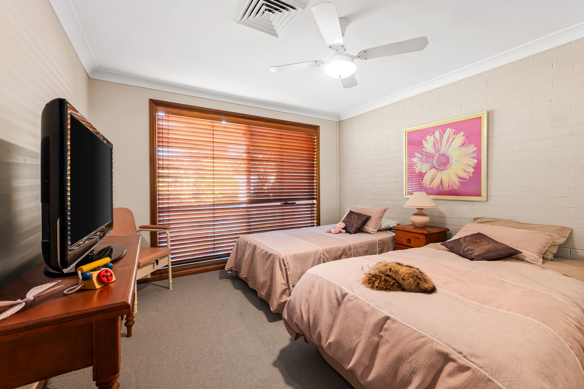 12 Barrellier Close — photo 14 of 30