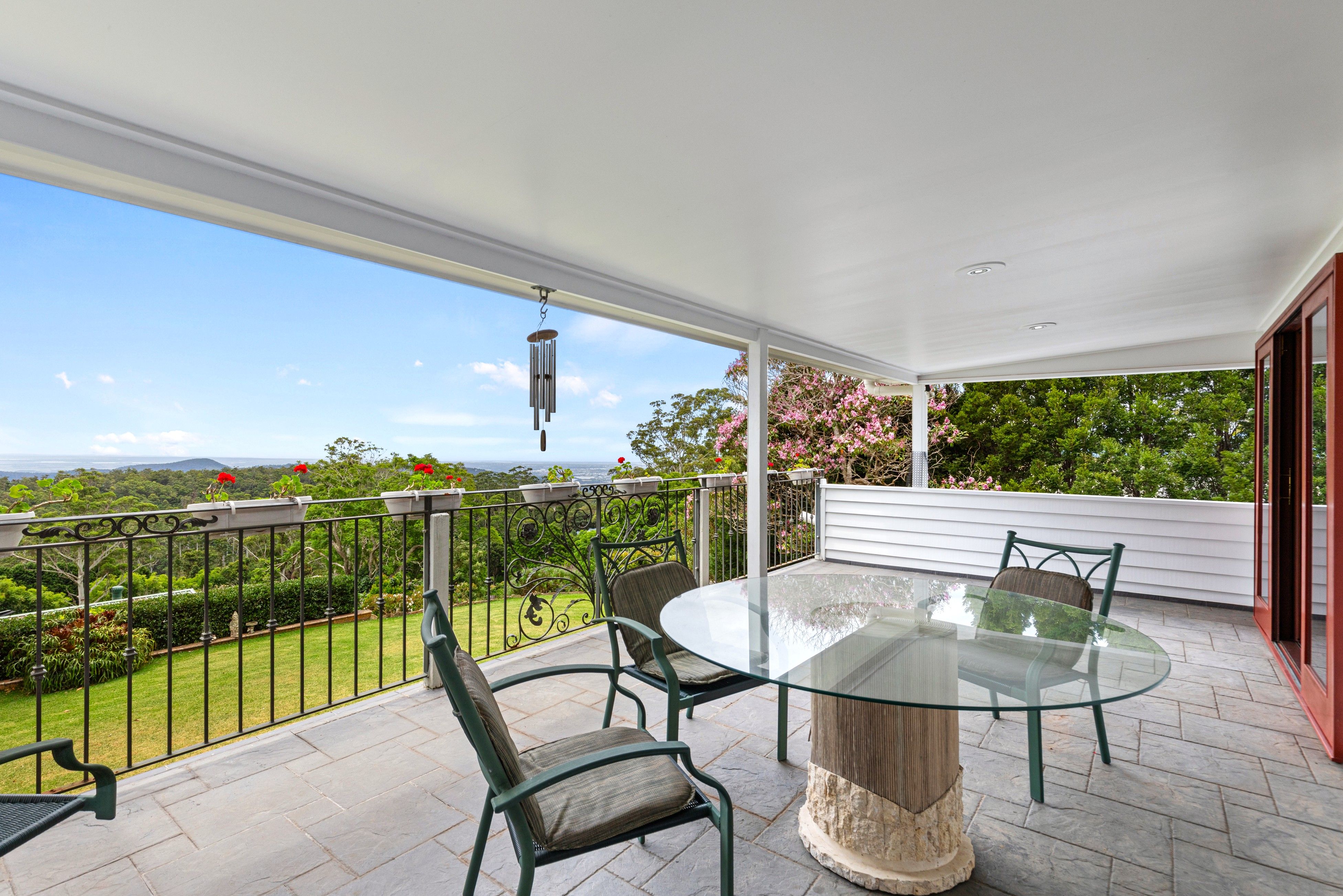 4-6 Moreton Bay Avenue — photo 3 of 30