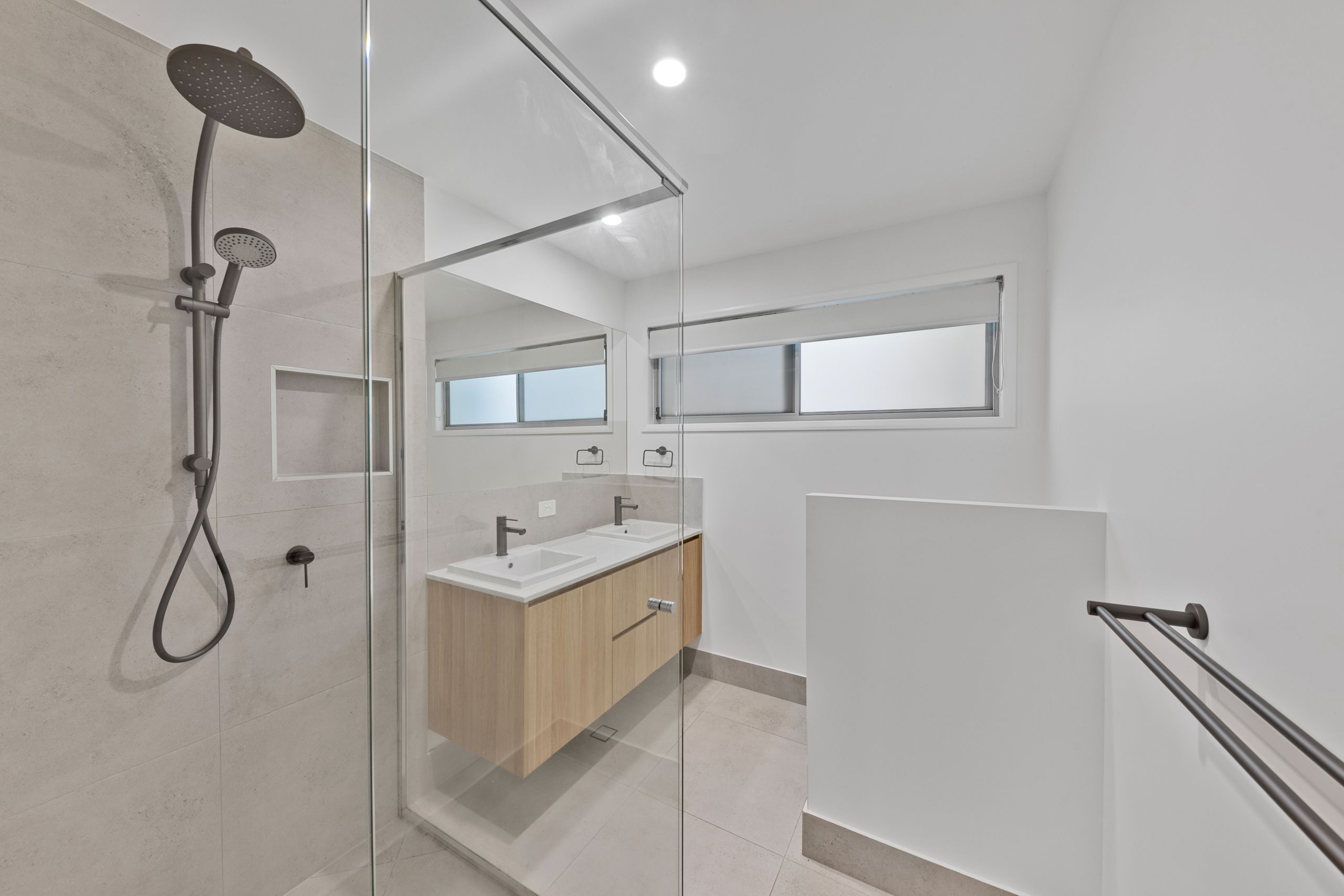 Residence Two of 45 Woodlands Crescent — photo 8 of 11