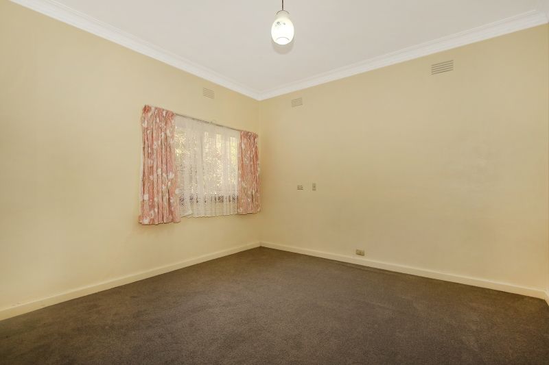 300 Kooba Street, North Albury, NSW 2640