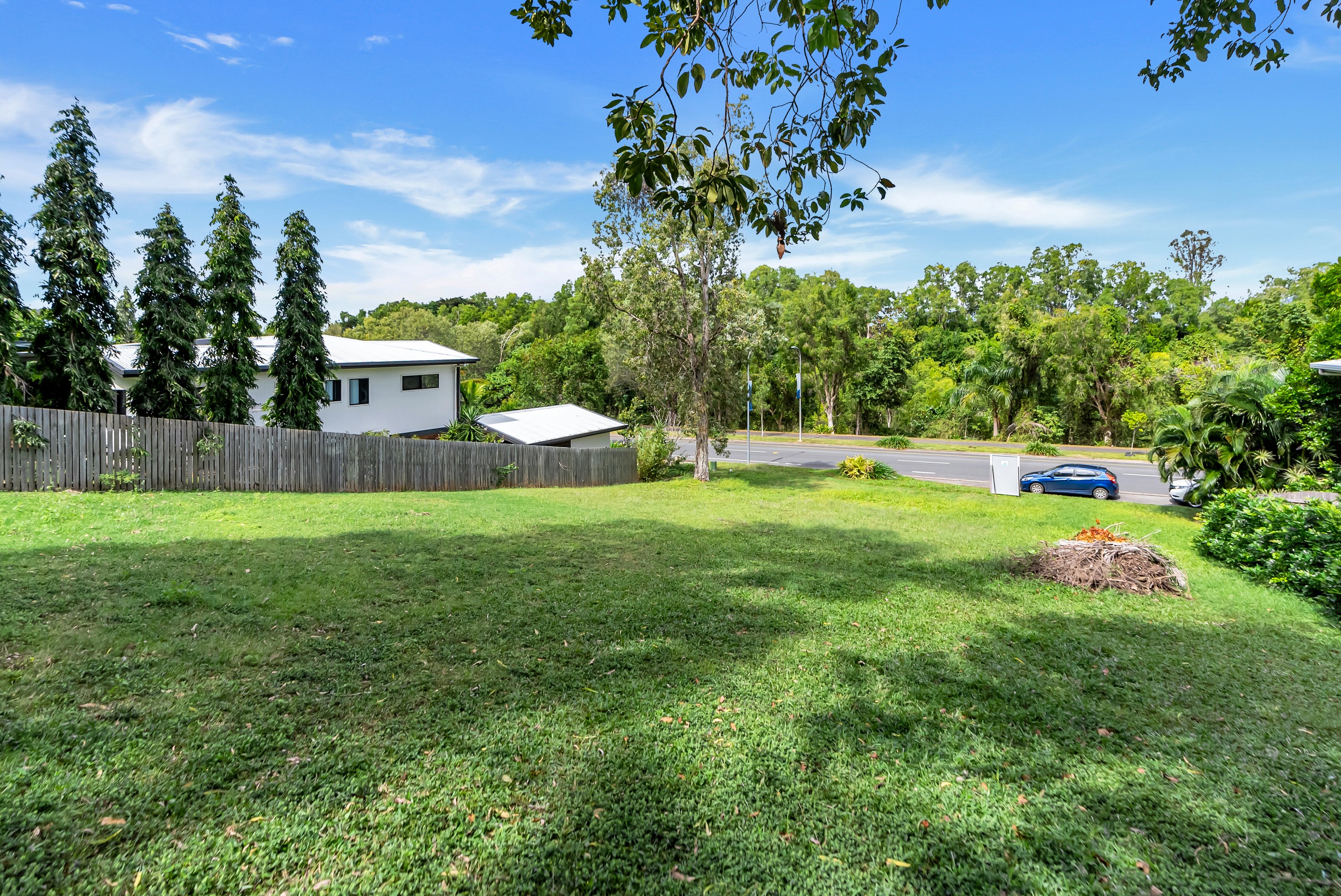 60 Roberts Drive, Trinity Beach, QLD 4879