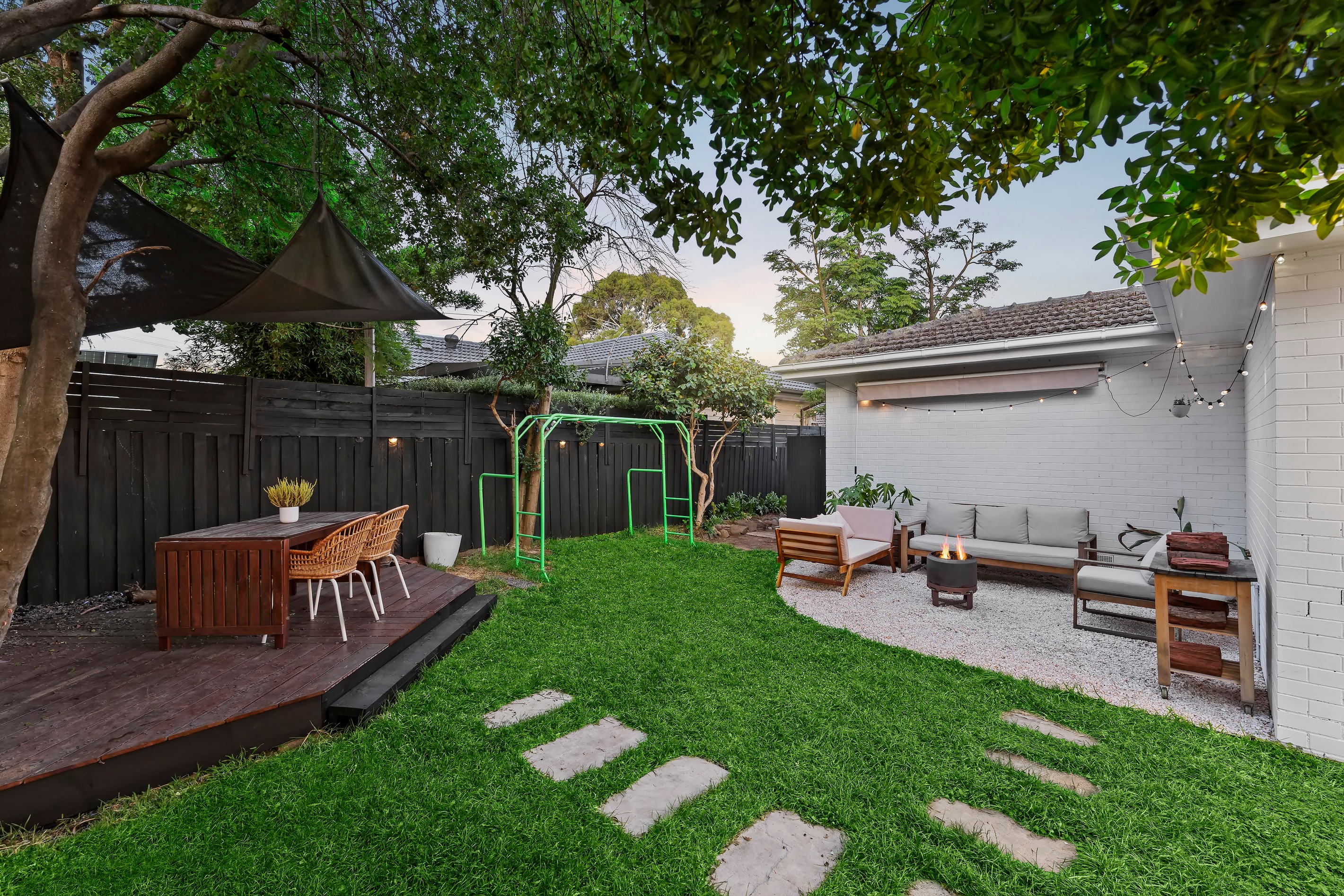 2/262 Waiora Road, Macleod, VIC 3085