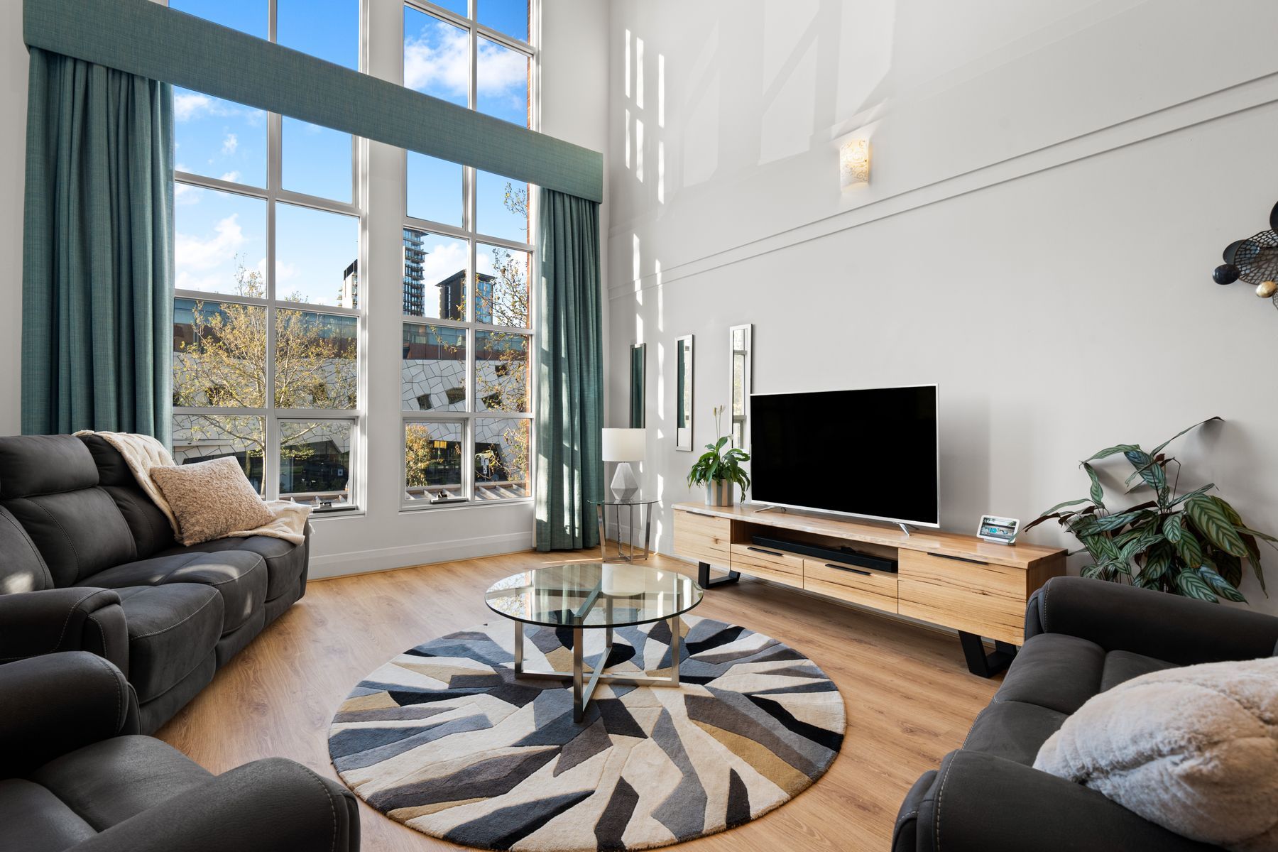 2/237 Wakefield Street — photo 8 of 28