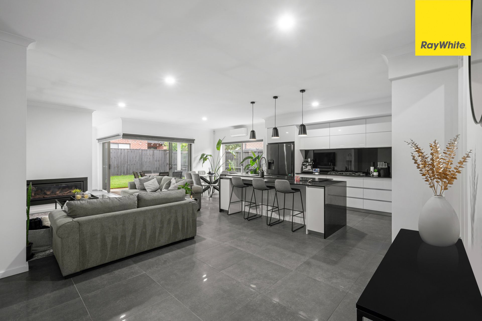 14 Roy Street — photo 9 of 22