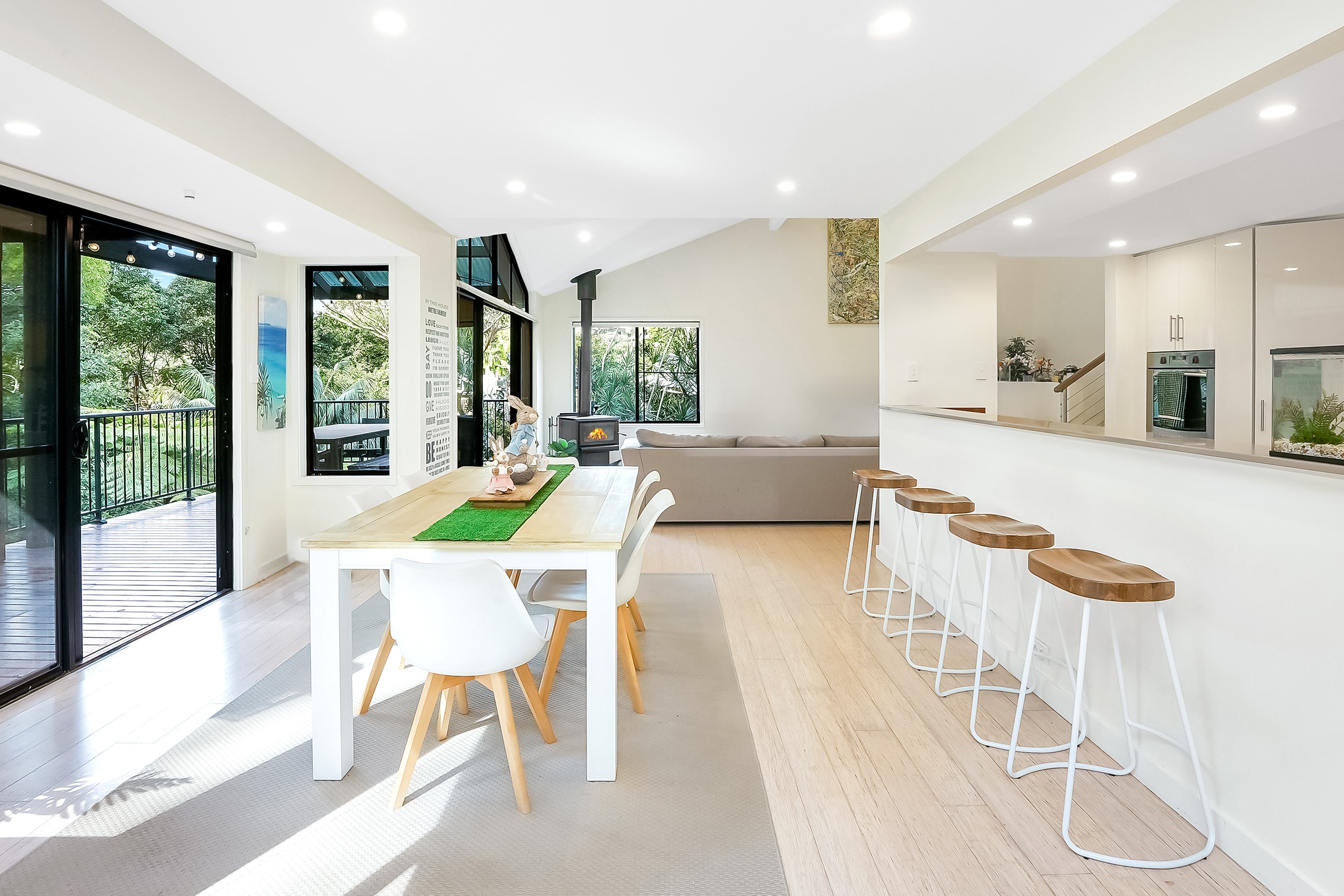 6 Dandenong Close, Avoca Beach, NSW 2251