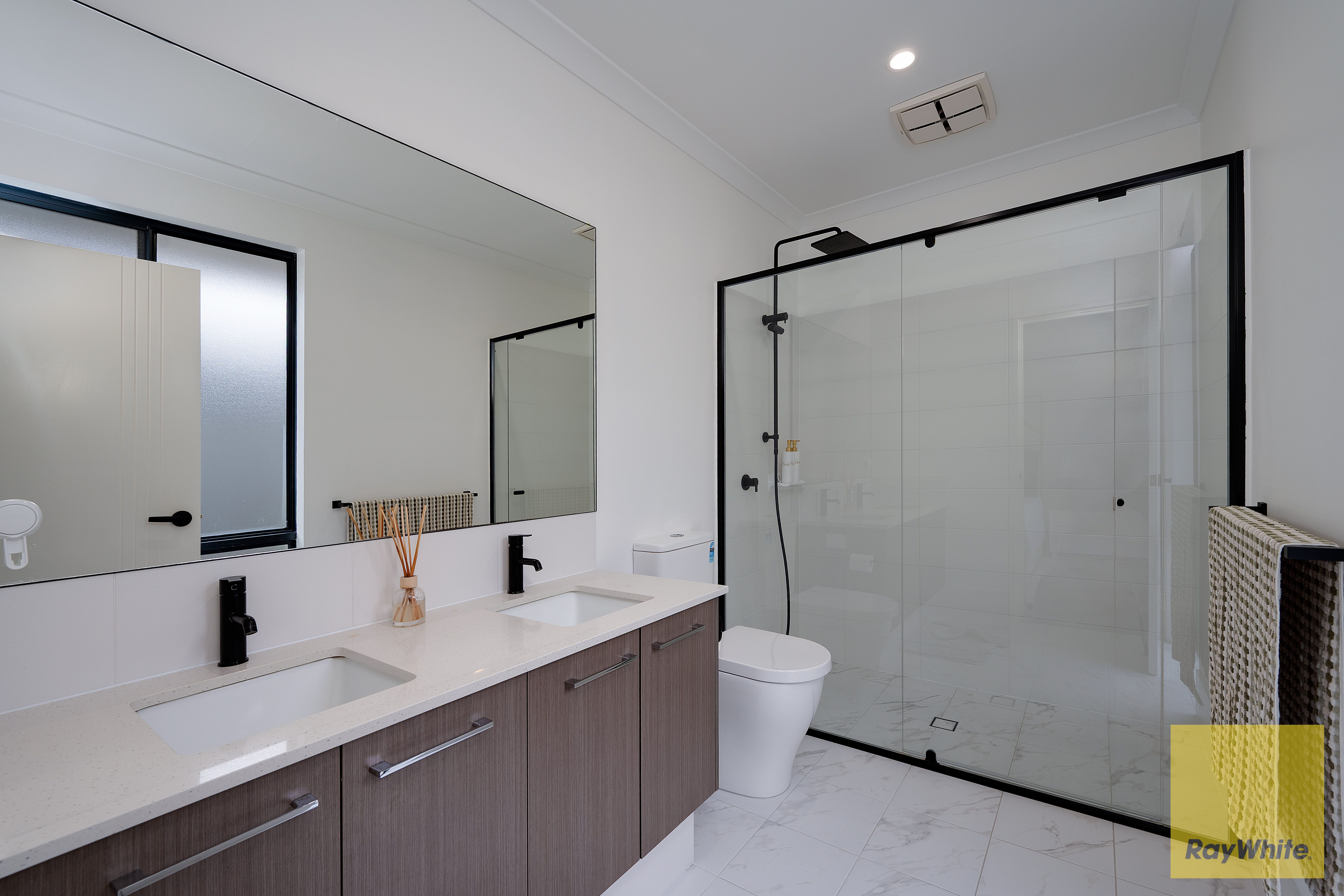 19 Alabaster Road — photo 12 of 23