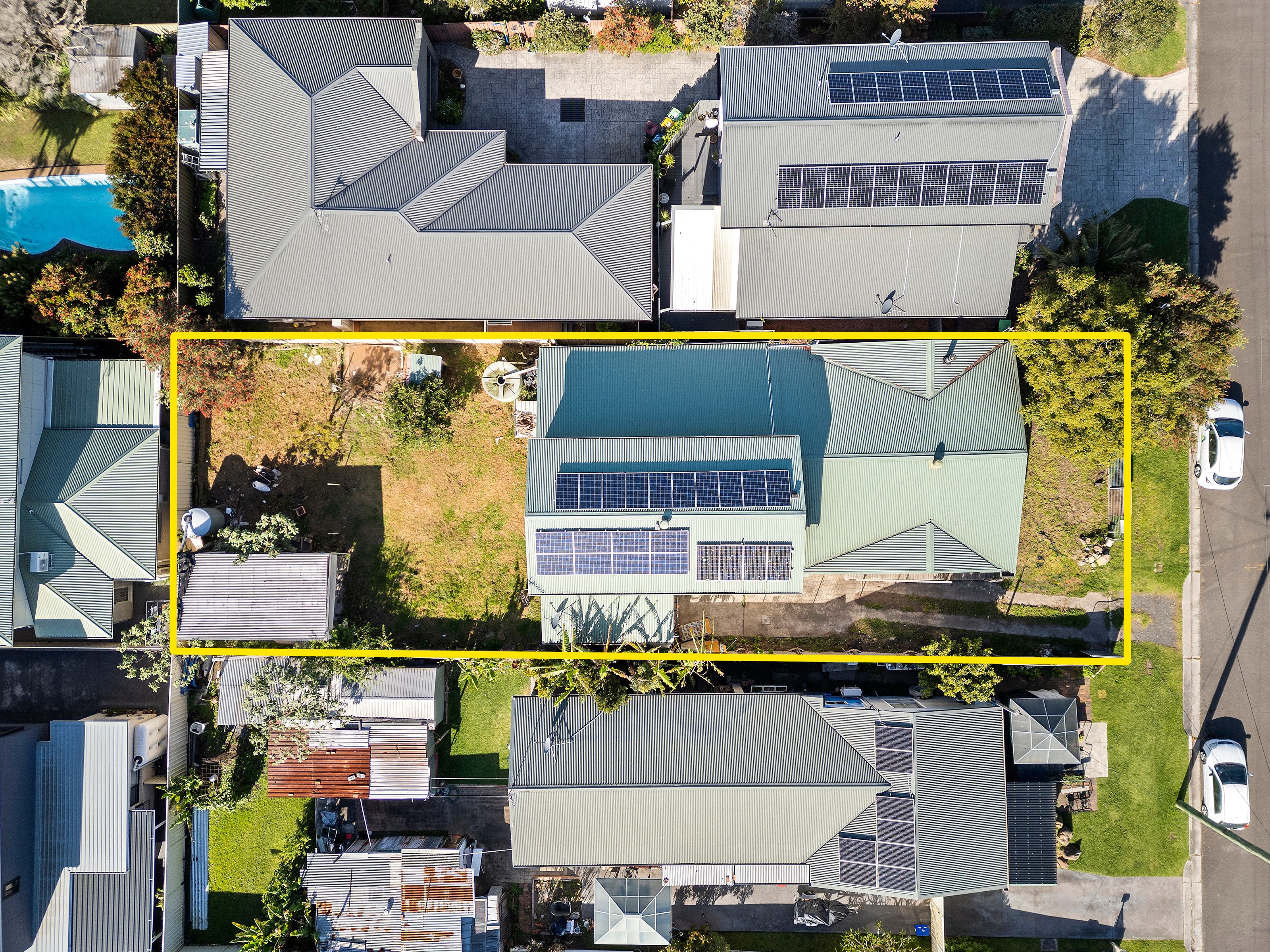 38 Wentworth Street — photo 8 of 10