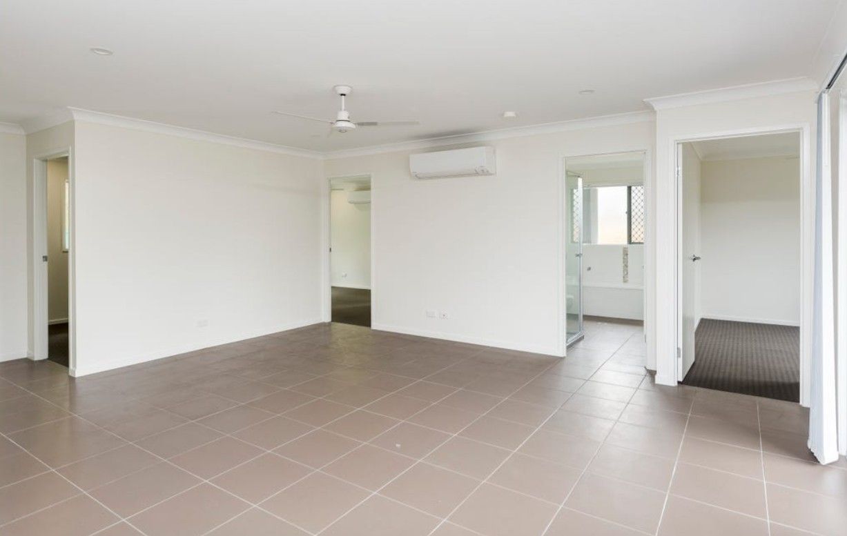 1/60A Blue Gum Drive, Marsden, QLD 4132