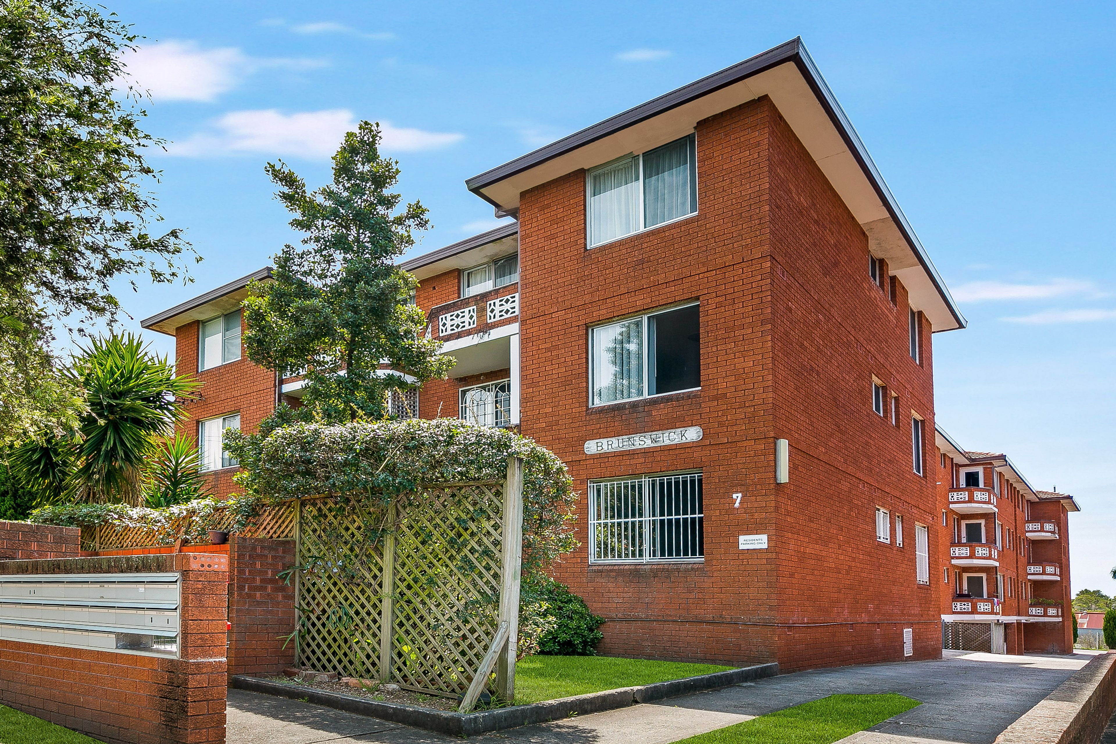 7 Phillip Street, Roselands NSW 2196