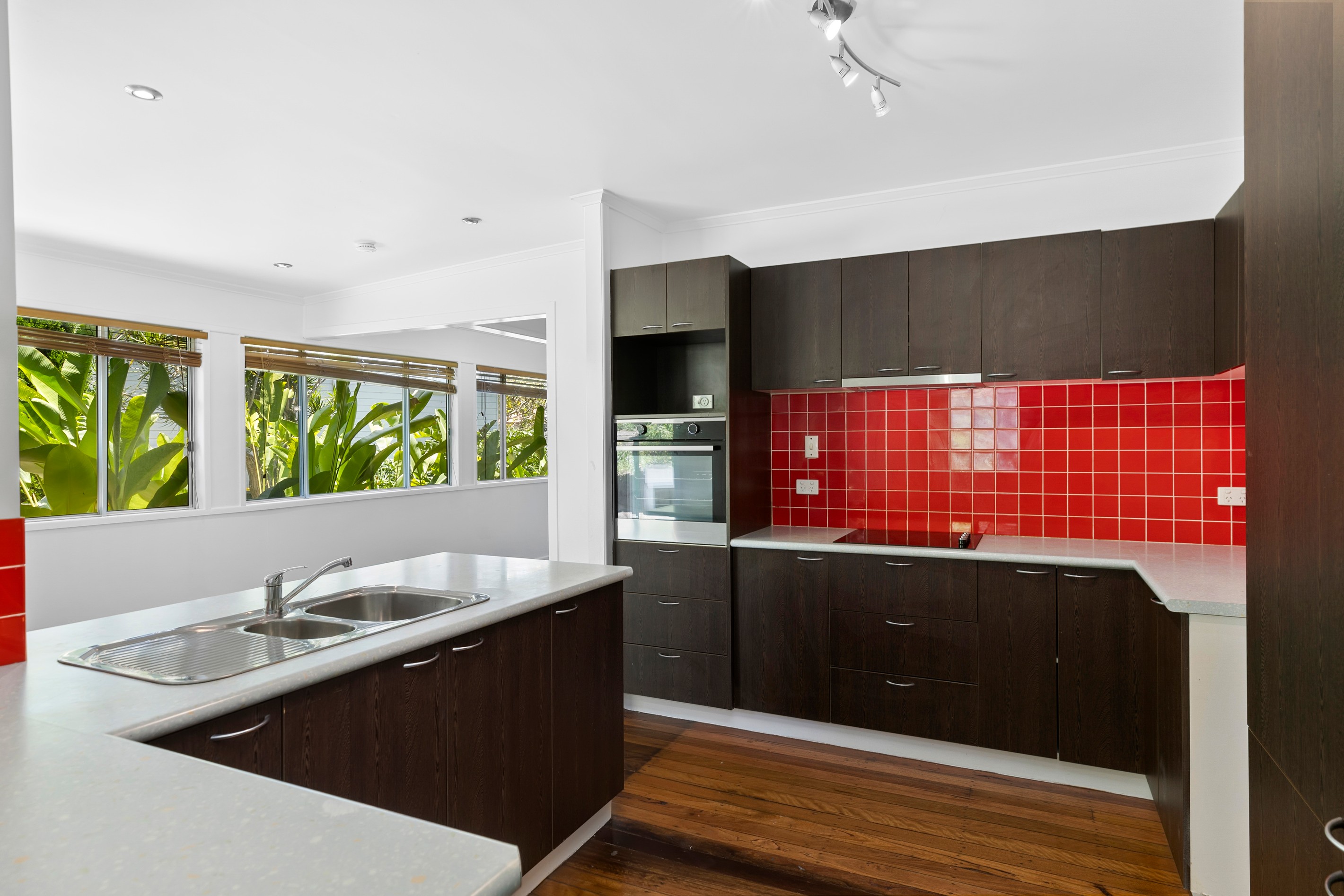 25 Burrowa Street, Stafford, QLD 4053