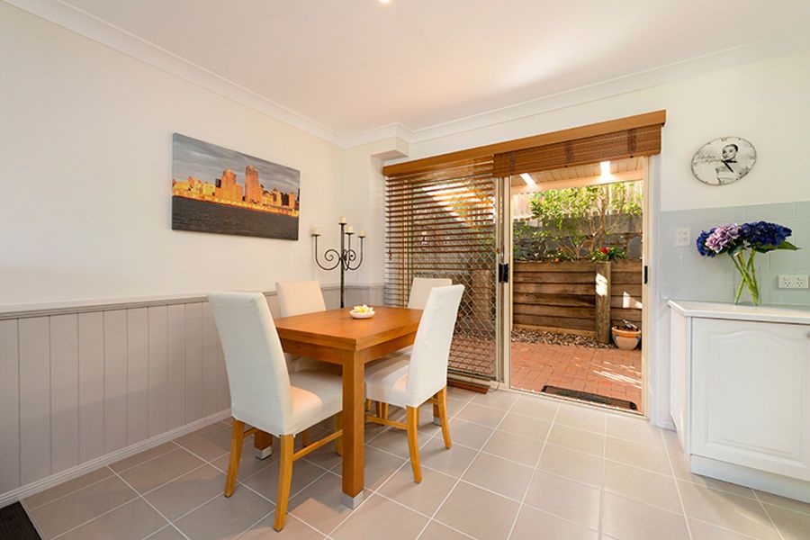 2/68 Plimsoll Street, Greenslopes, QLD 4120