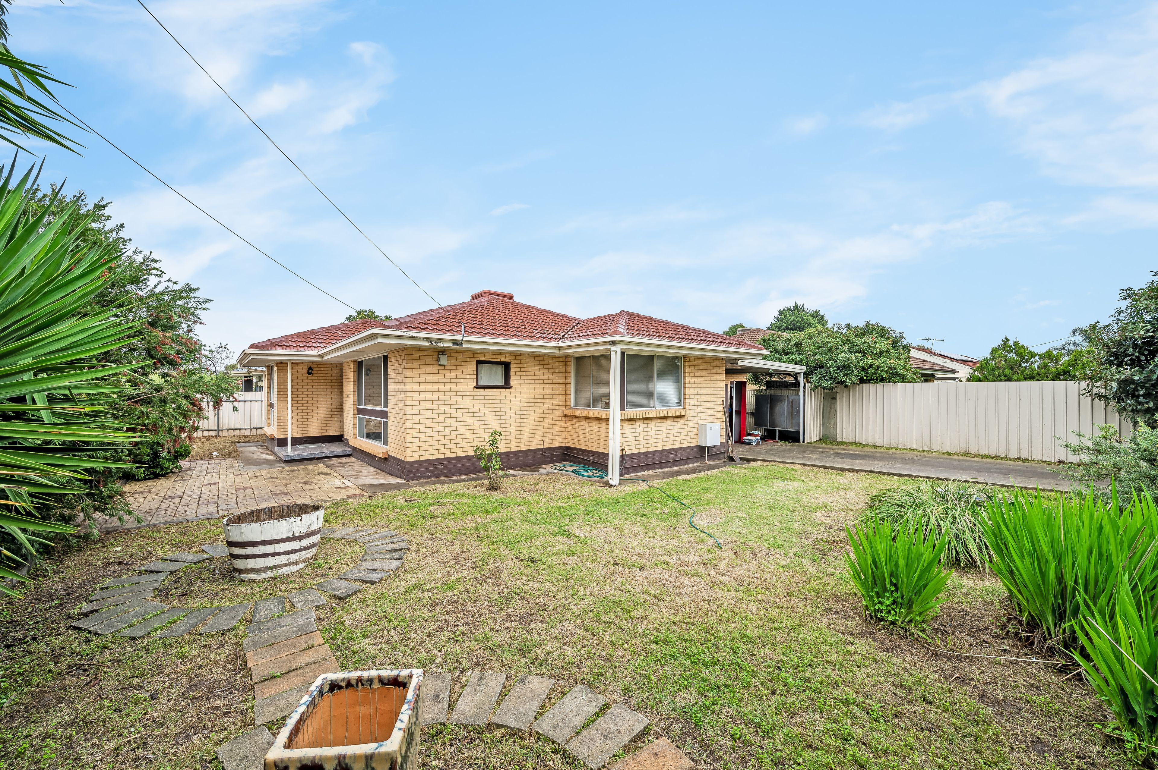 311 Wright Road, Valley View SA 5093
