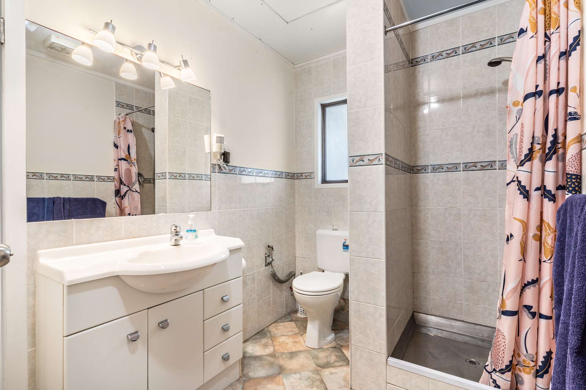 15 Flagstaff Place photo 29