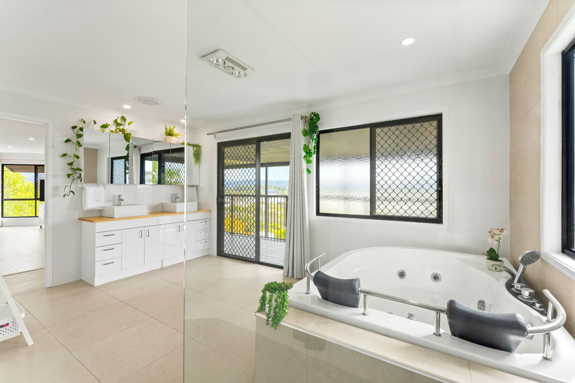 68 Paddington Drive — photo 17 of 24