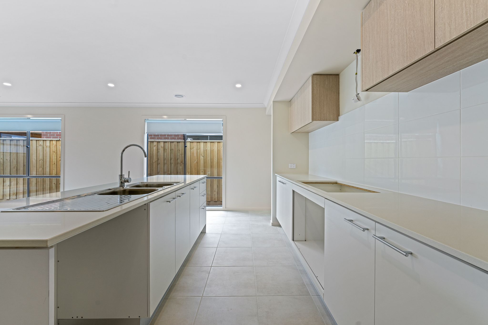 34 Golden Gate Drive, Clyde North, VIC 3978