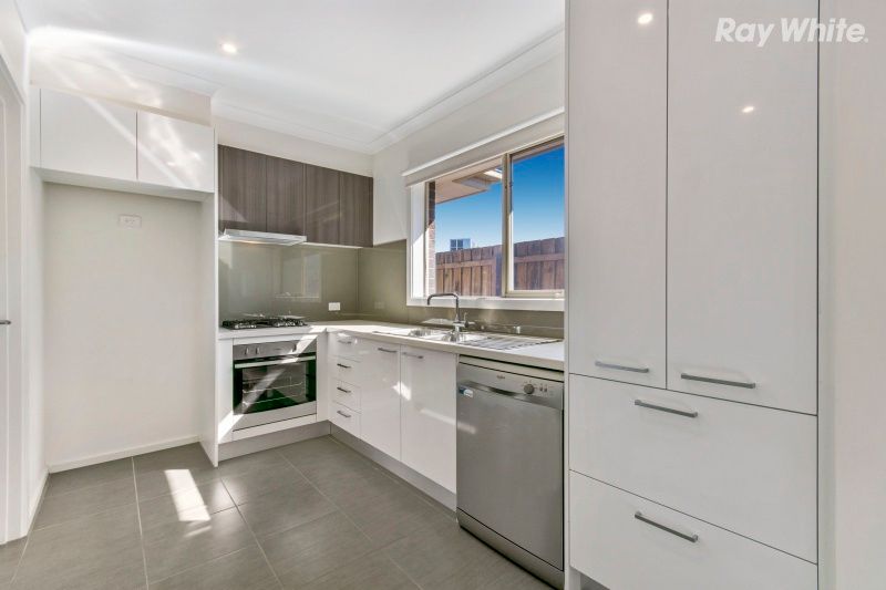 2/17 Wattletree Road, Ferntree Gully, VIC 3156