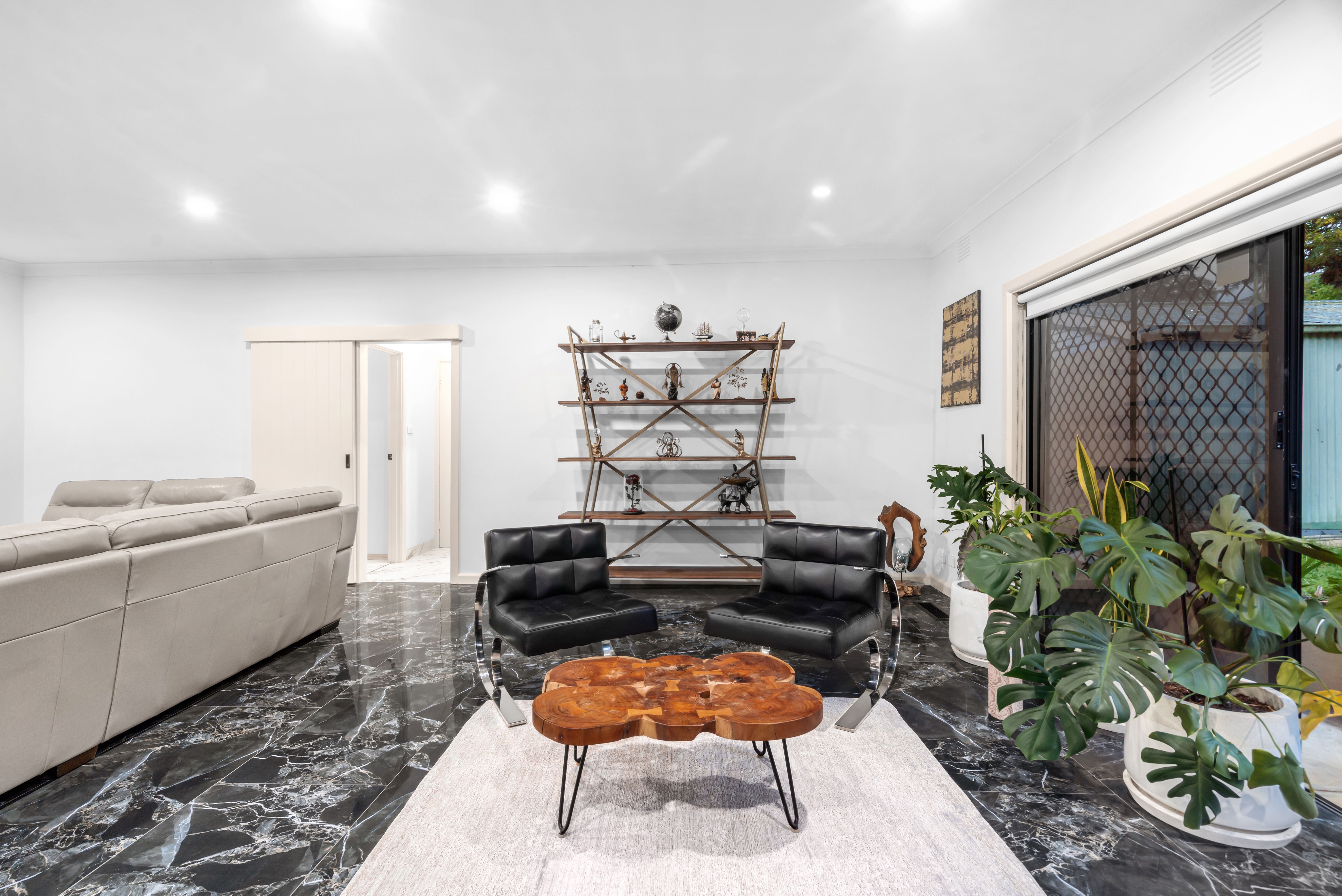 114 Rosanna Road — photo 6 of 10