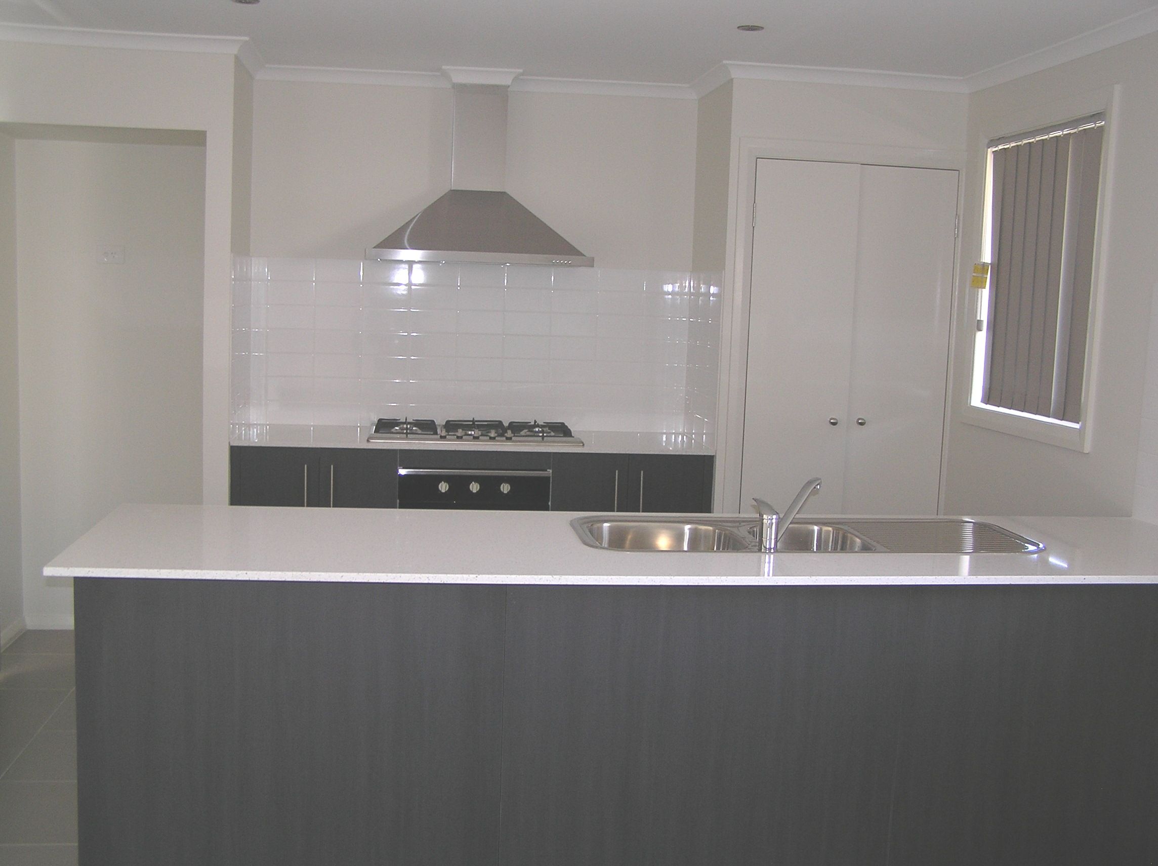 37 Portsmouth Circuit, JORDAN SPRINGS, NSW 2747