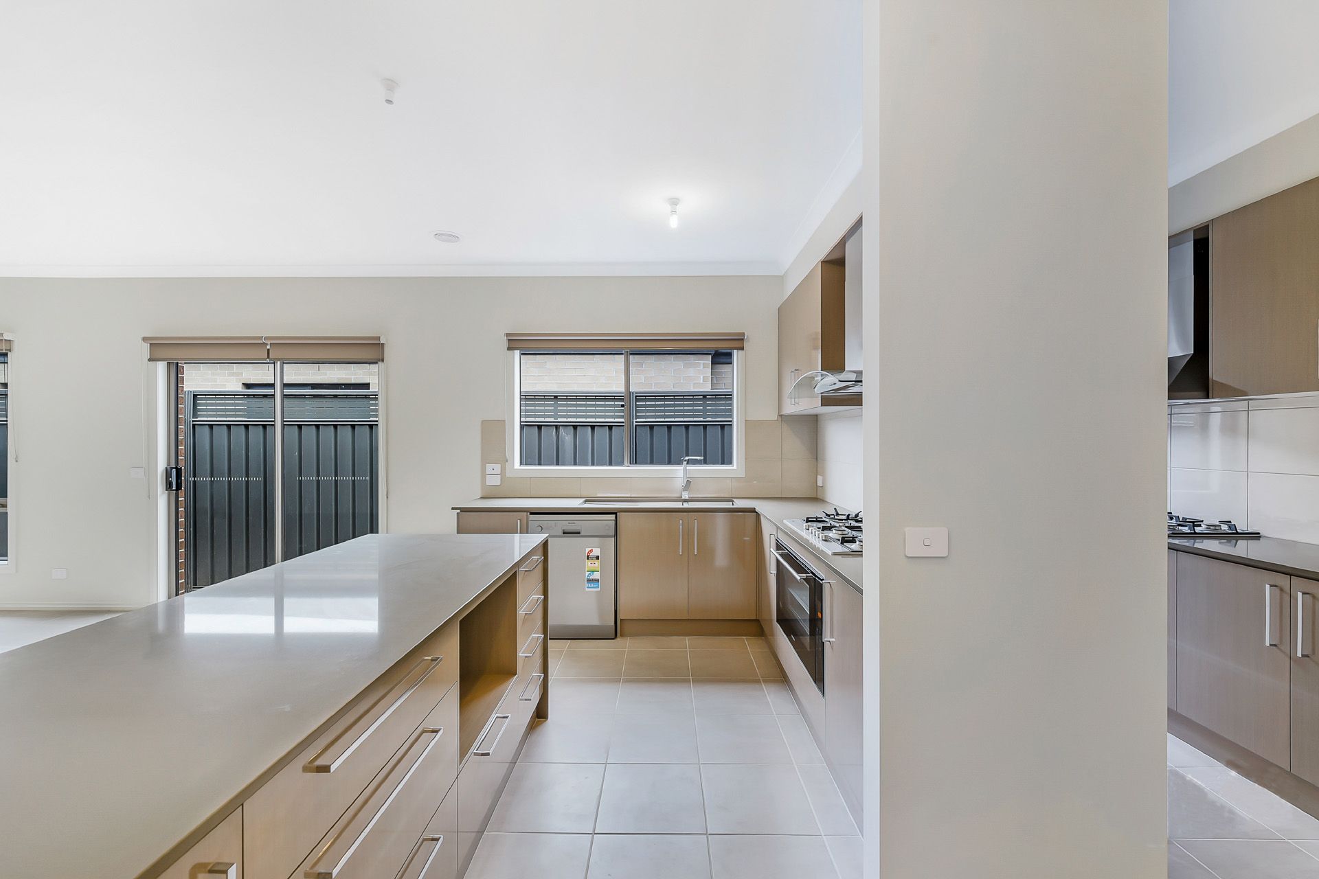 12 Adriatic Circuit, Clyde, VIC 3978