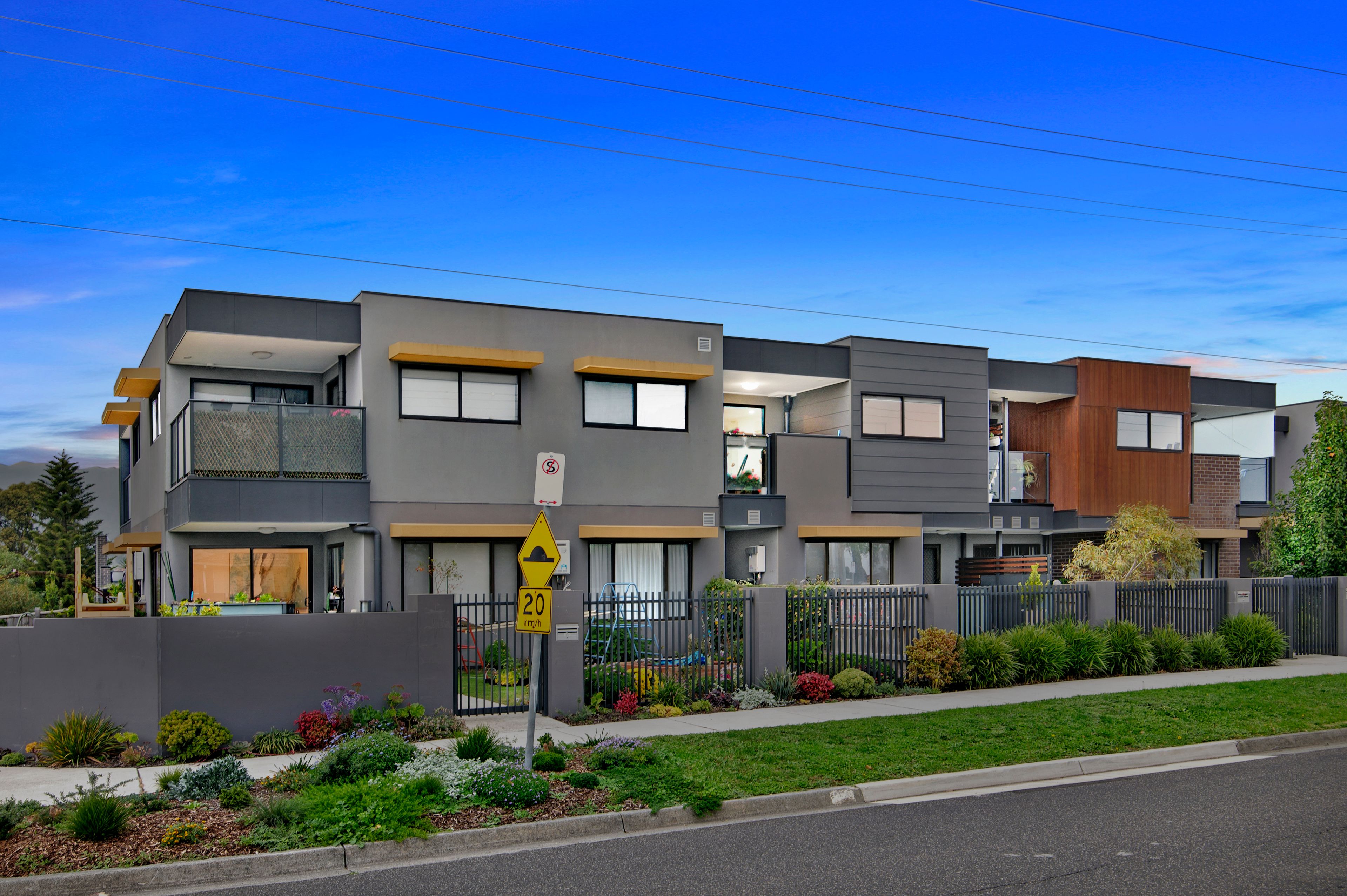 102/9 Mountain Gate Drive, Ferntree Gully, VIC 3156