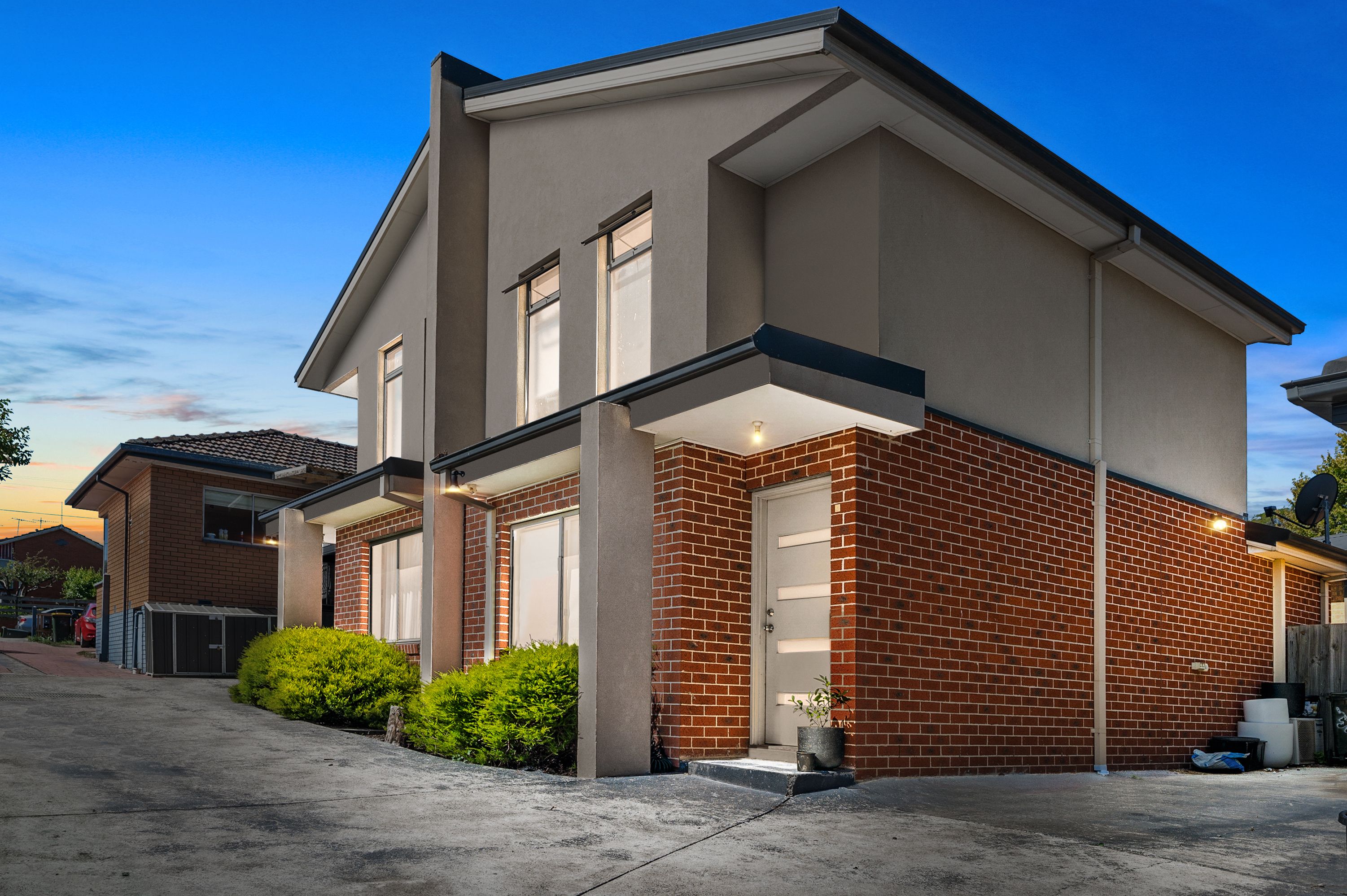 45 St Vigeons Road, Reservoir VIC 3073