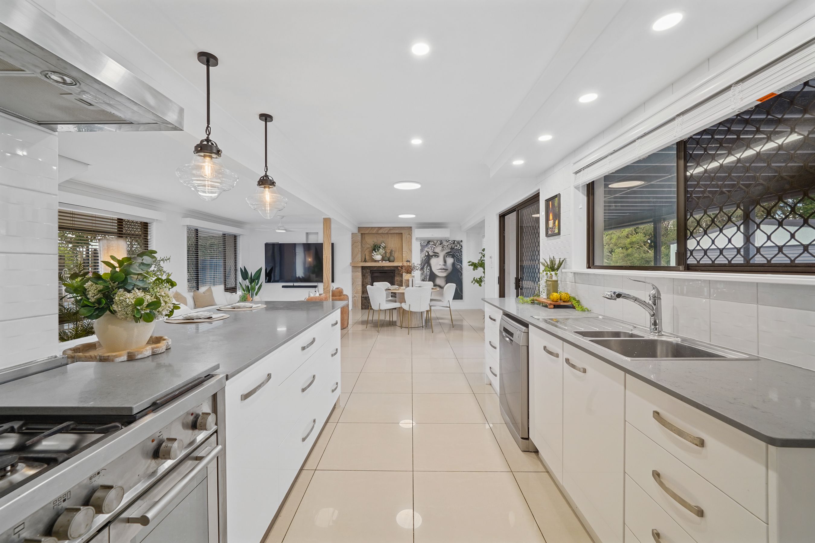 4 Belgravia Street, Alexandra Hills, QLD 4161