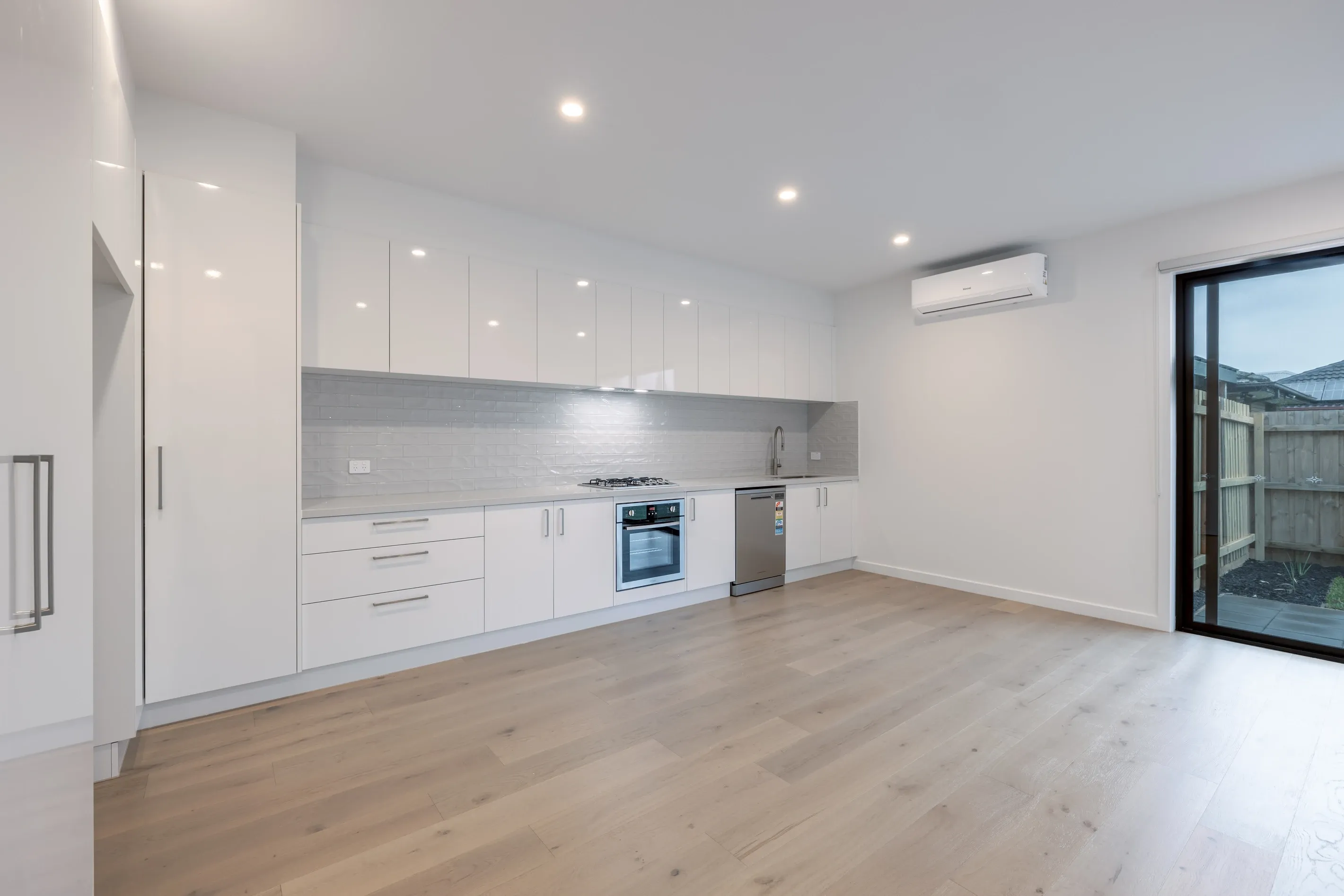 B/1230 North Road, Oakleigh South, VIC 3167