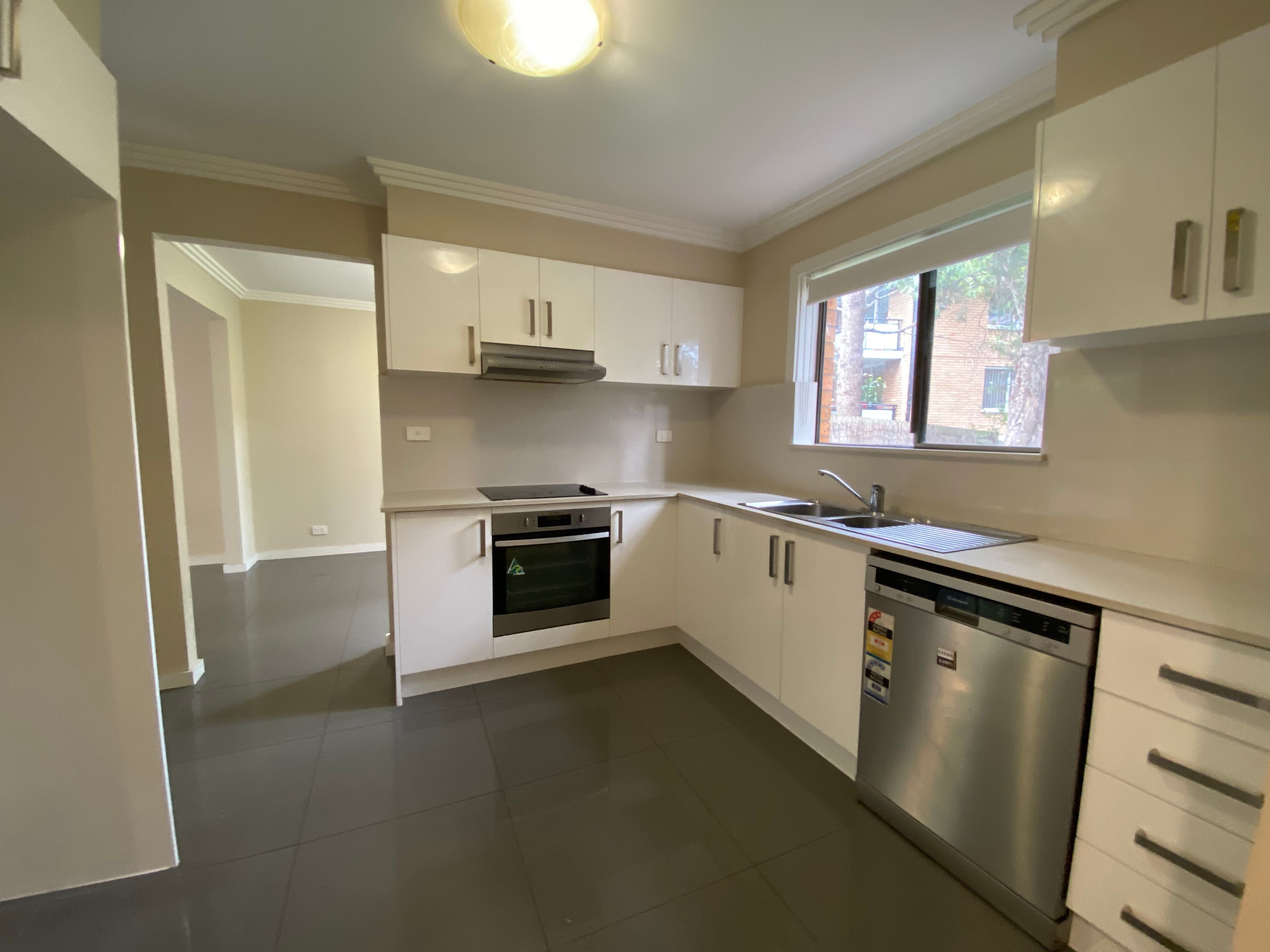 4/2 Eastbourne Road, Homebush West, NSW 2140