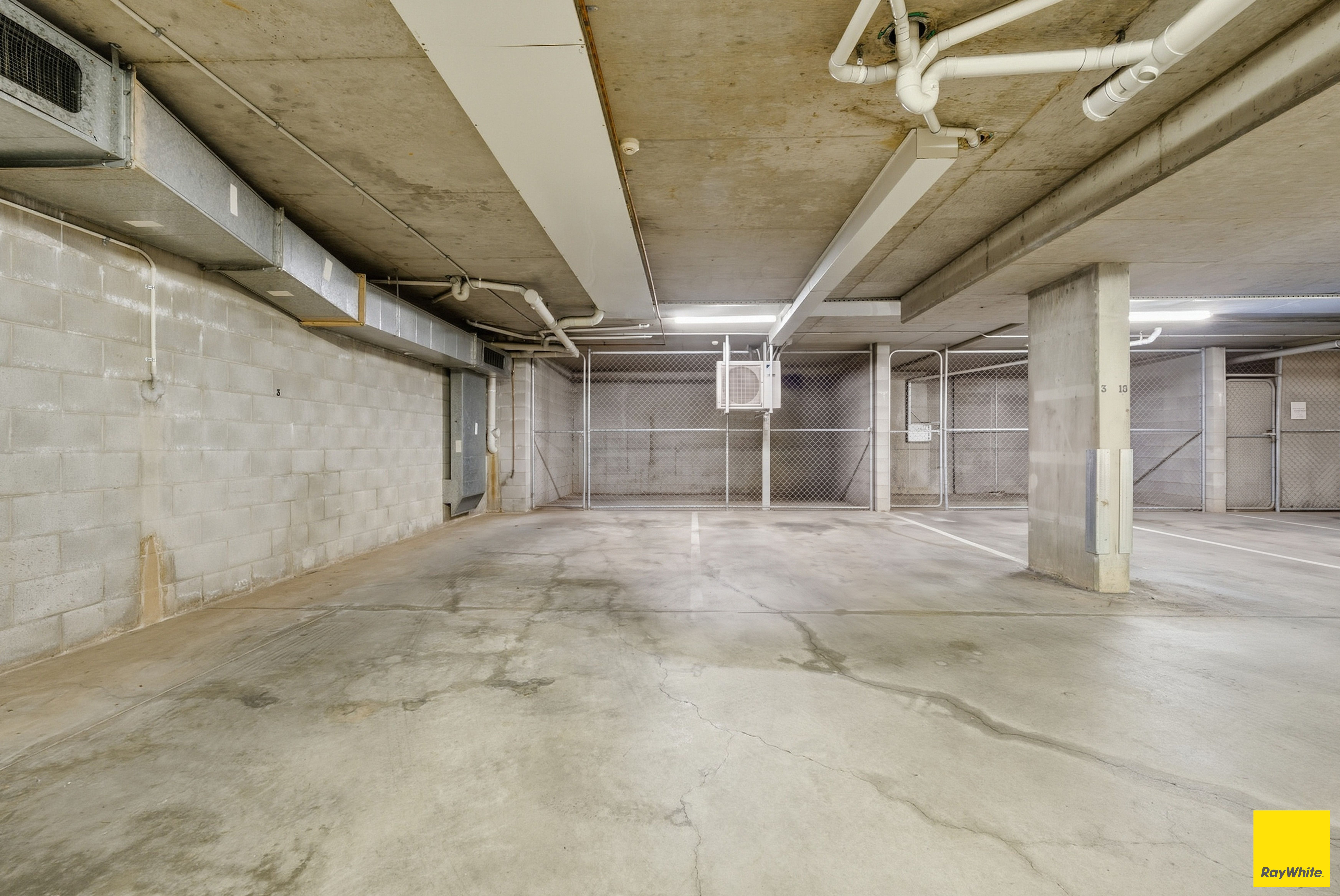 303/12-21 Gregory Street — photo 12 of 14