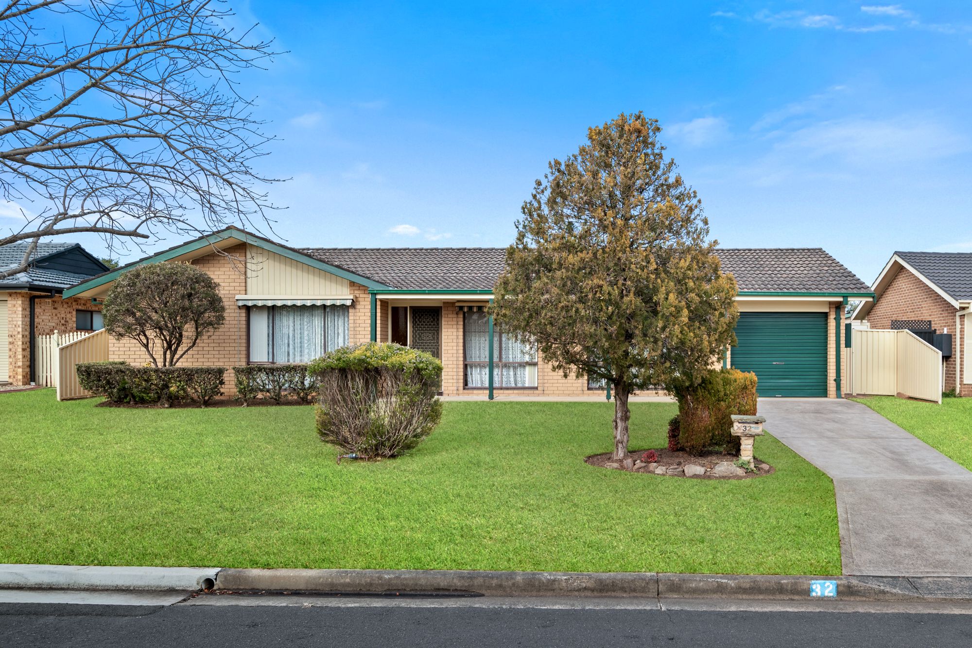 32 Dawson Avenue, Camden South, NSW 2570