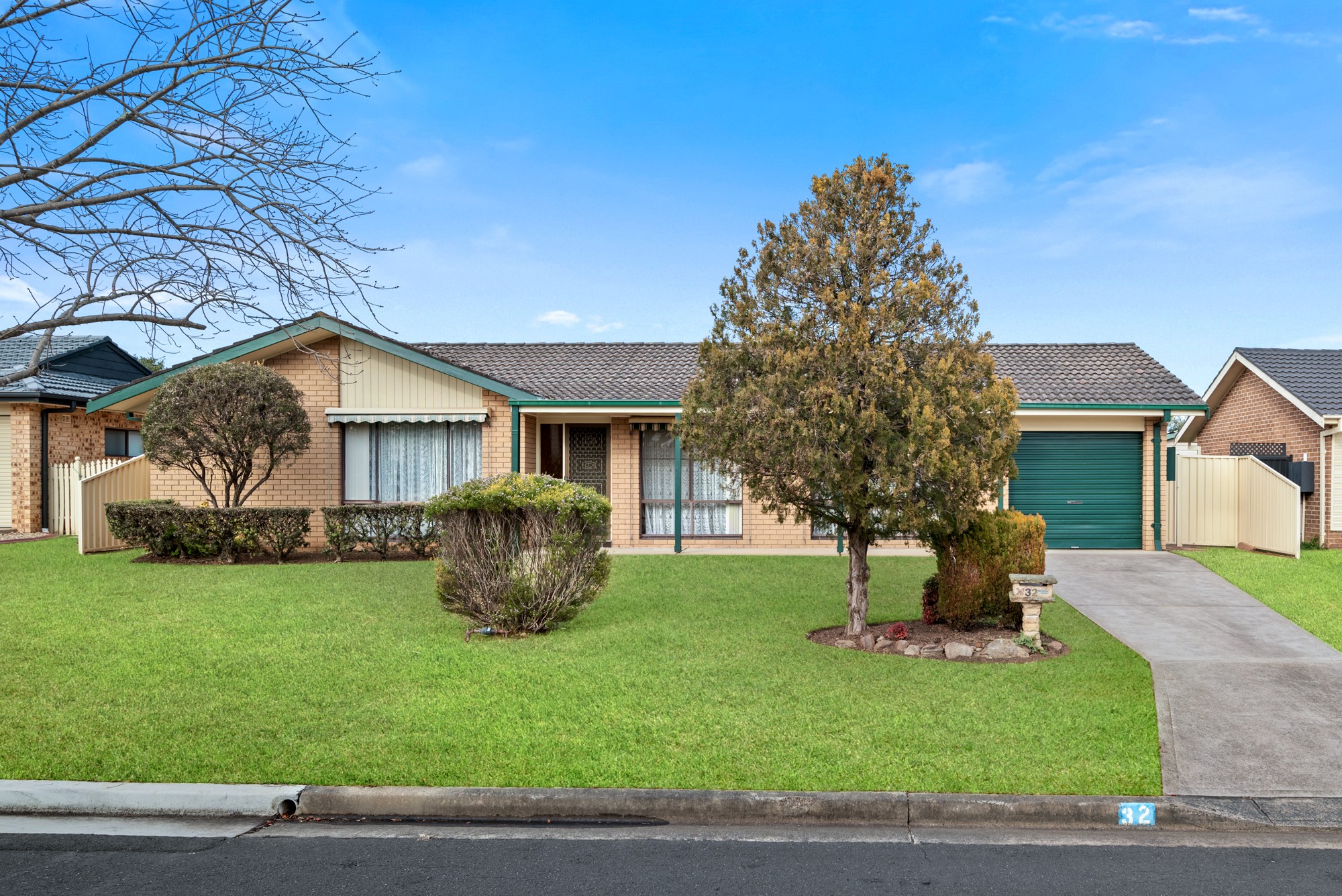 32 Dawson Avenue, Camden South, NSW 2570