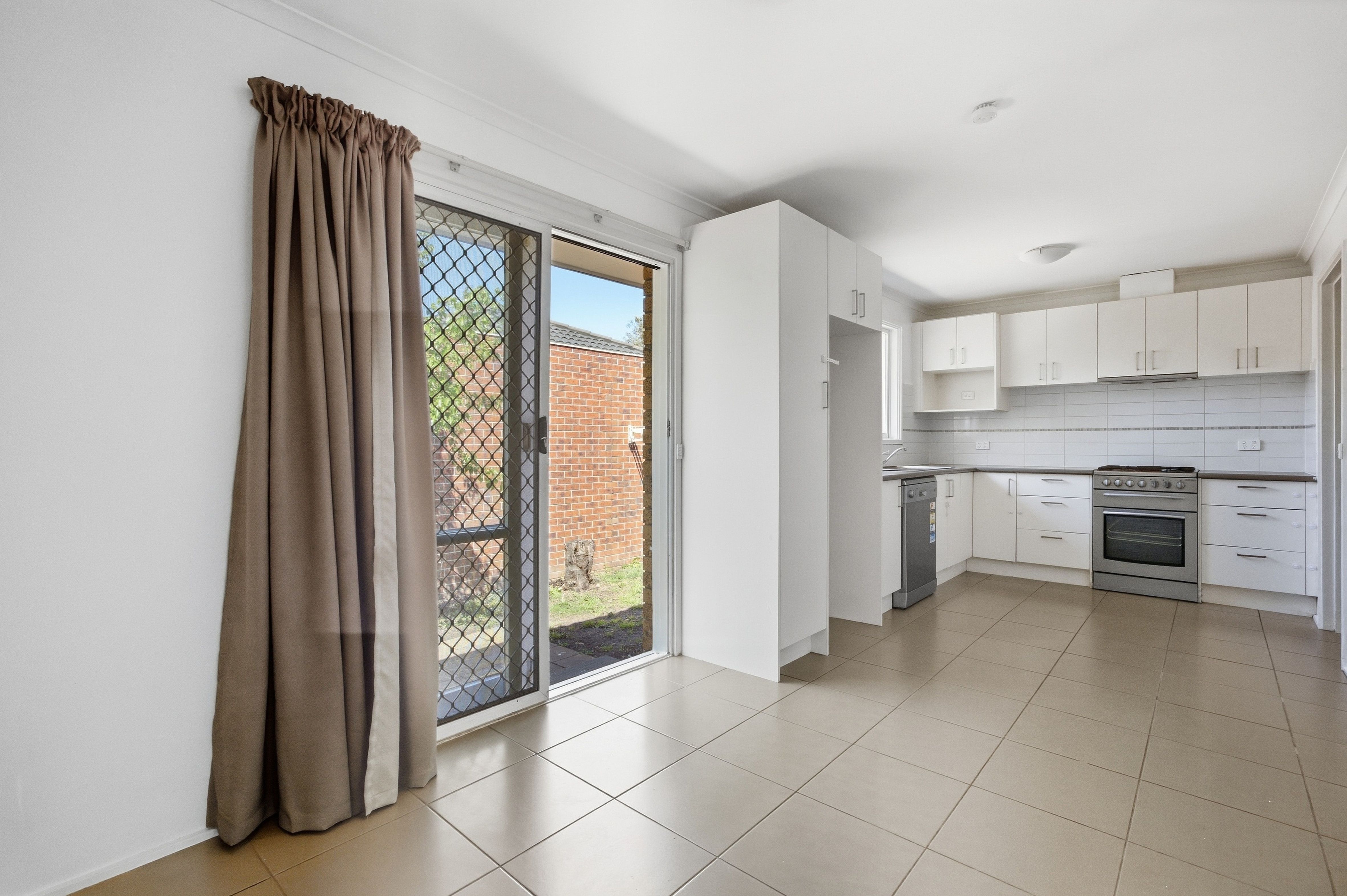 1/1708 Ferntree Gully Road — photo from Ray White Wantirna