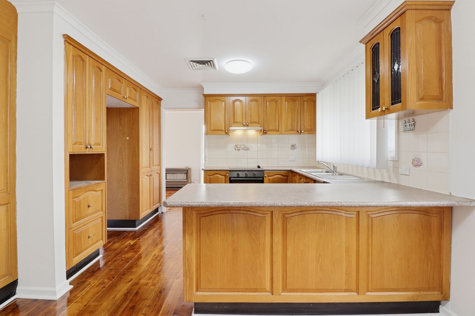 64 Brisbane Street, Oxley Park, NSW 2760