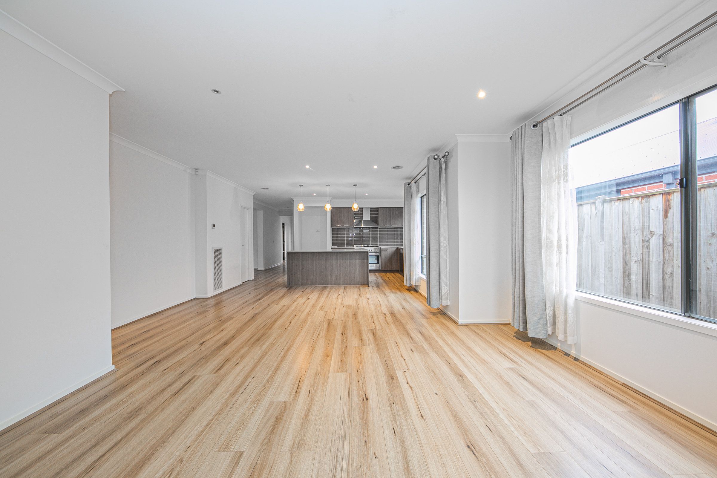 14 Elkedra Way, Cranbourne North, VIC 3977