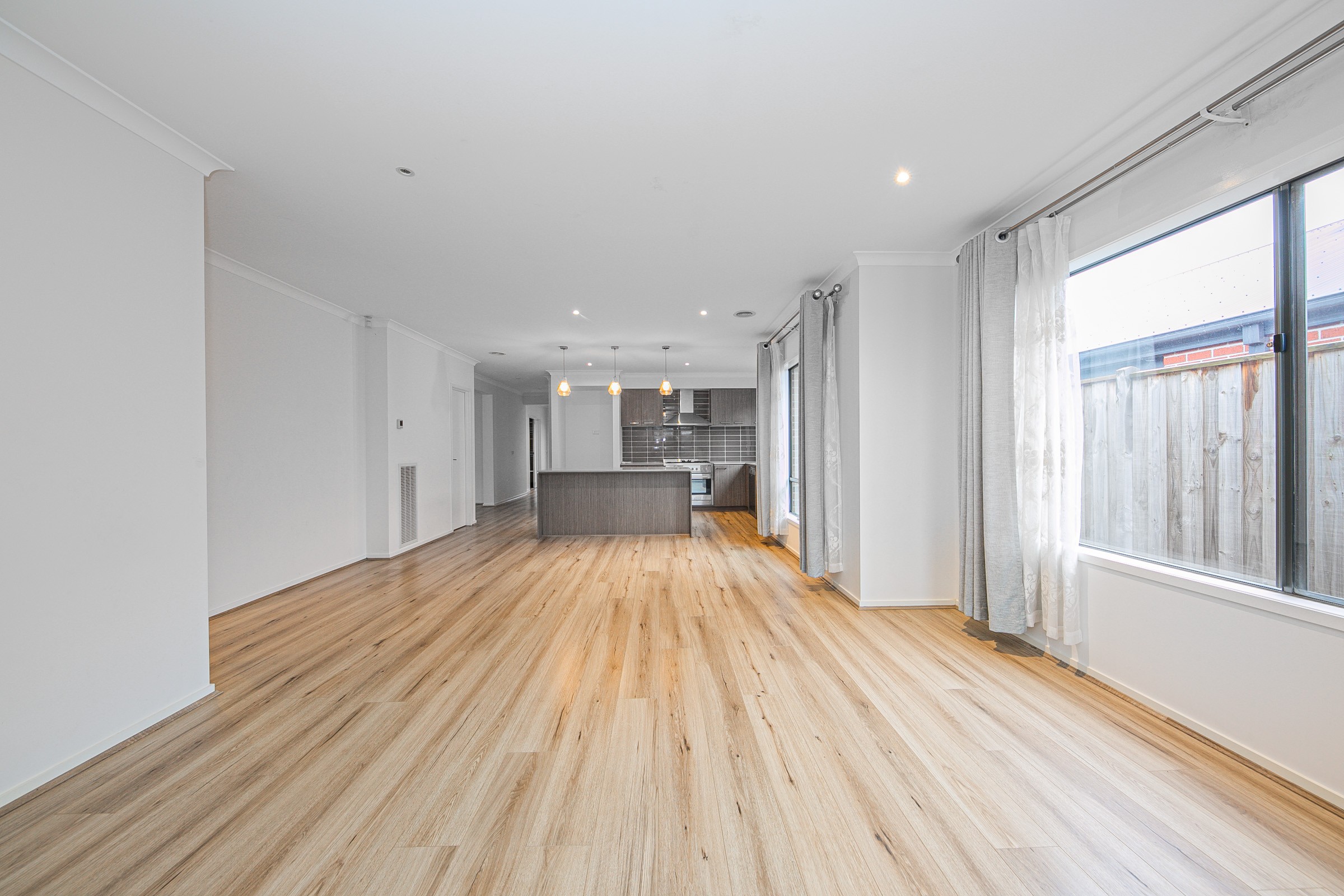 14 Elkedra Way, Cranbourne North, VIC 3977