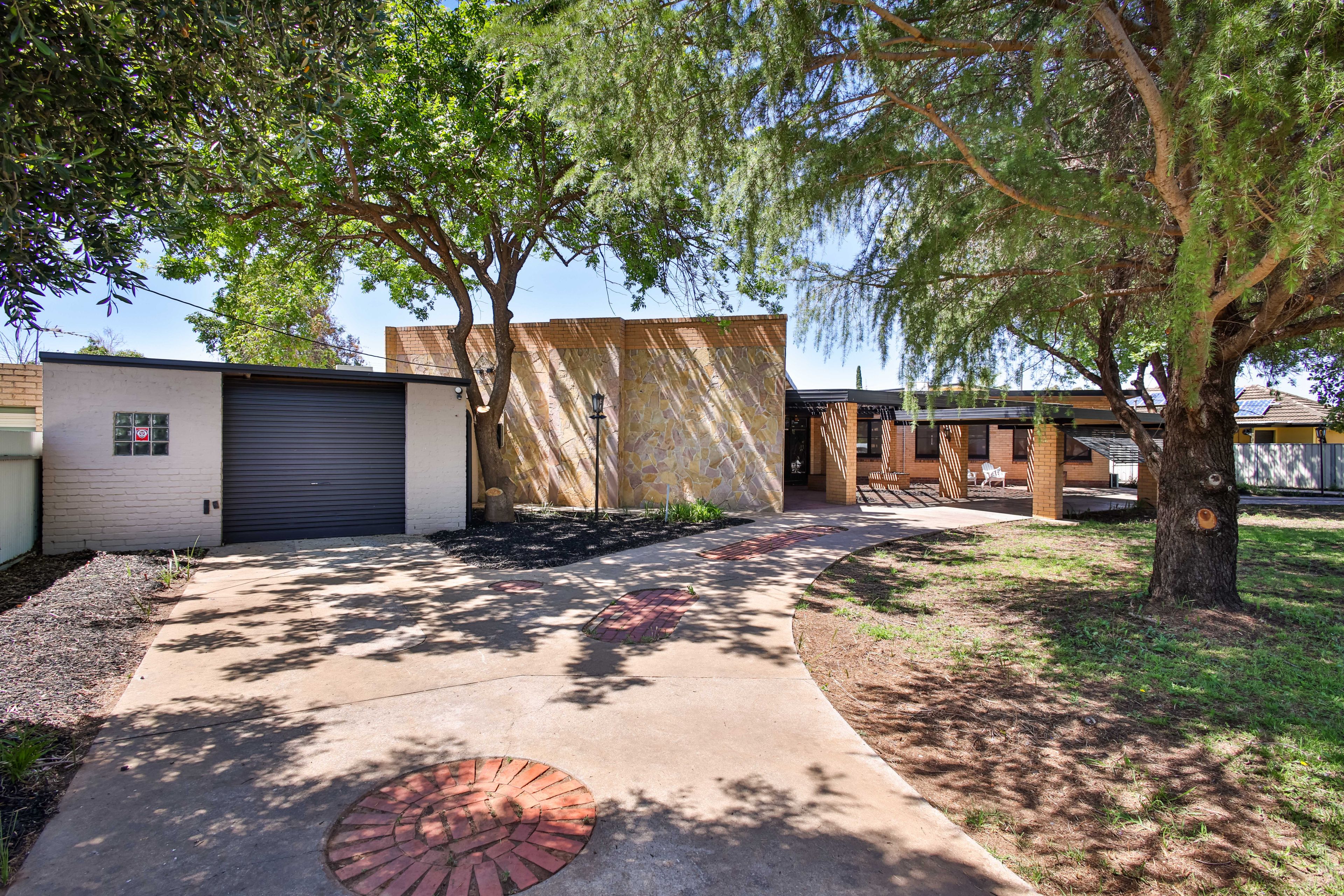 282 Deakin Avenue, Mildura, VIC 3500