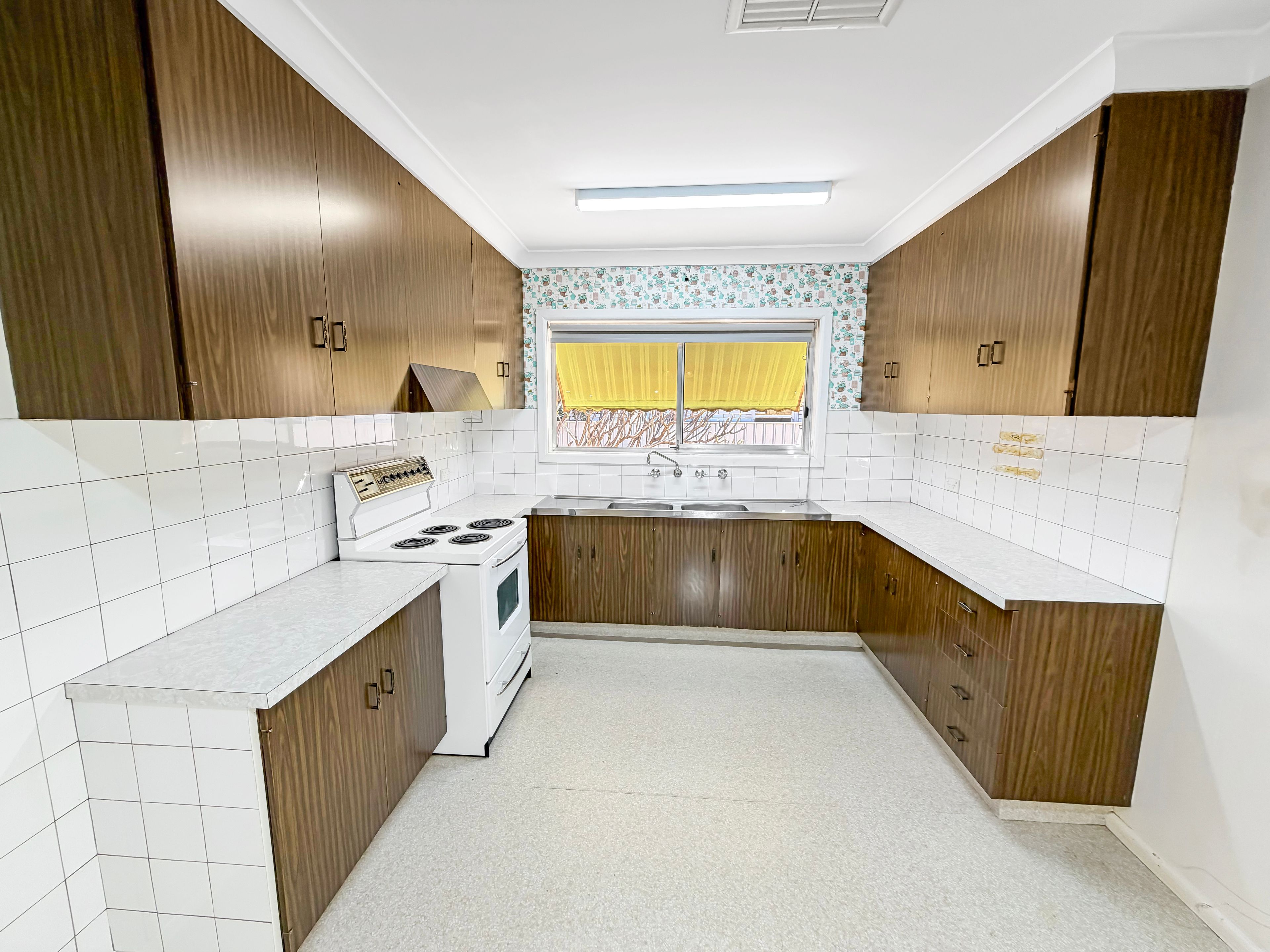 4 Hillston Street — photo 4 of 22