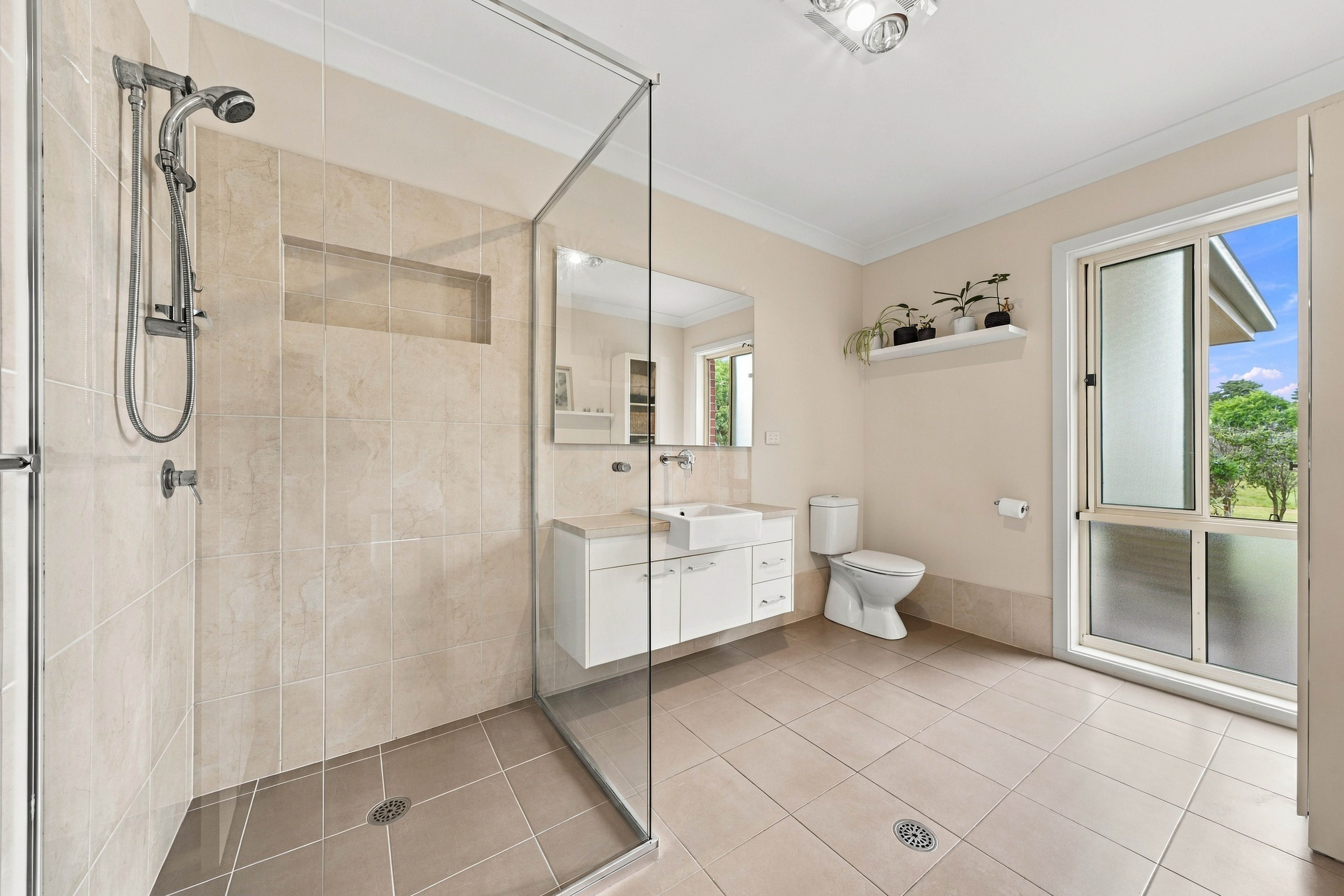 1B Rosamel Street — photo 10 of 29