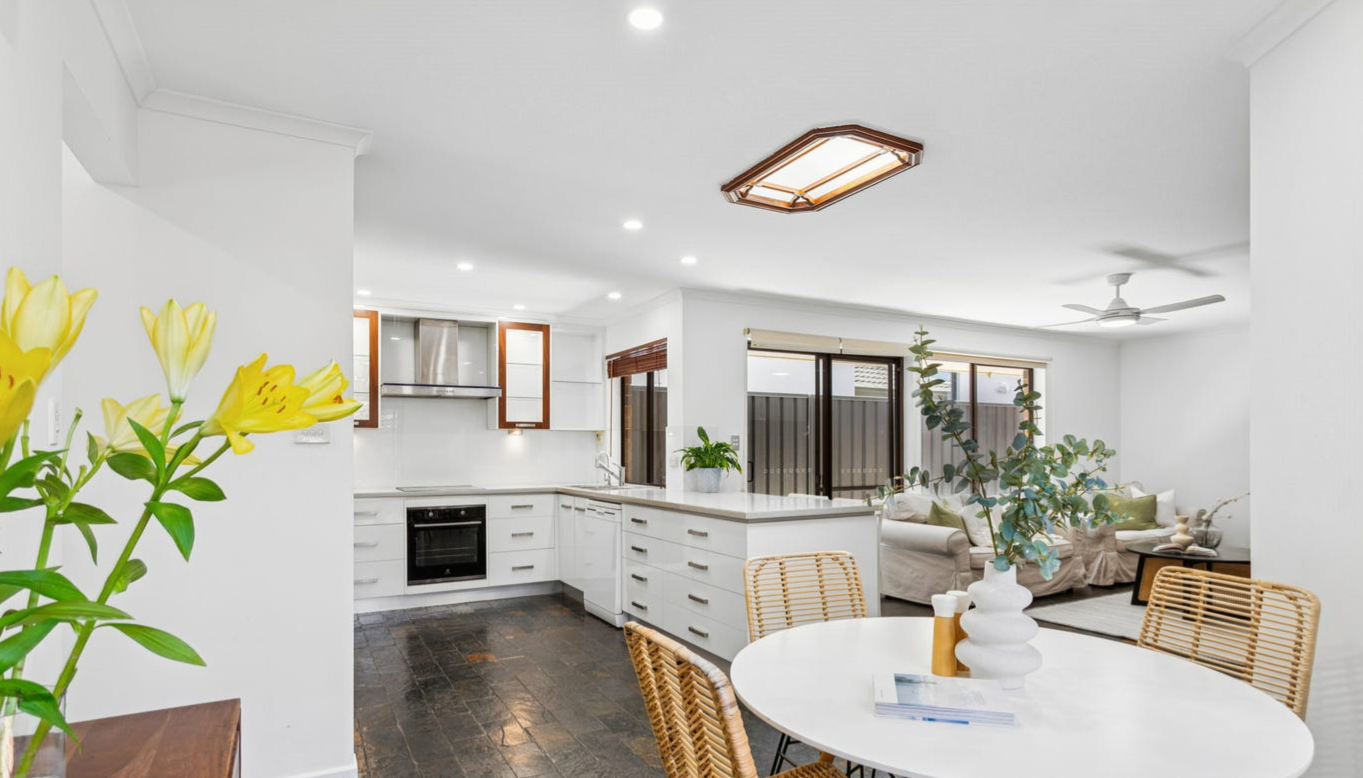 36 Sun Crescent, Happy Valley, SA 5159