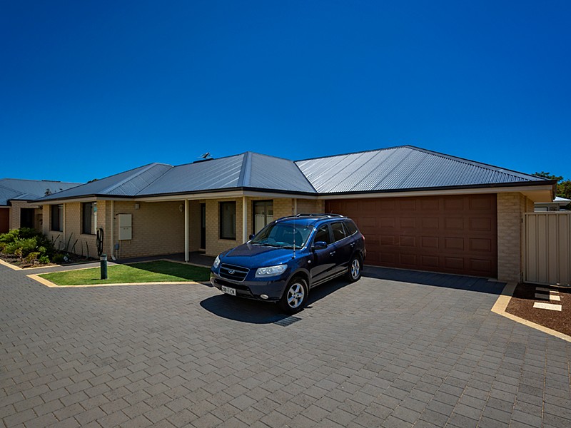 250B Place Road, Wonthella, WA 6530