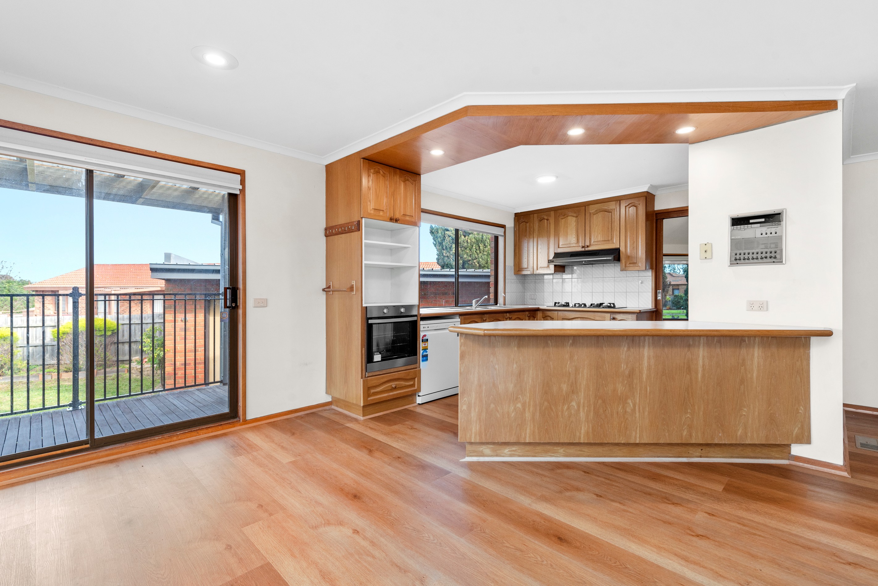 23 Newcombe Court, Wantirna South, VIC 3152