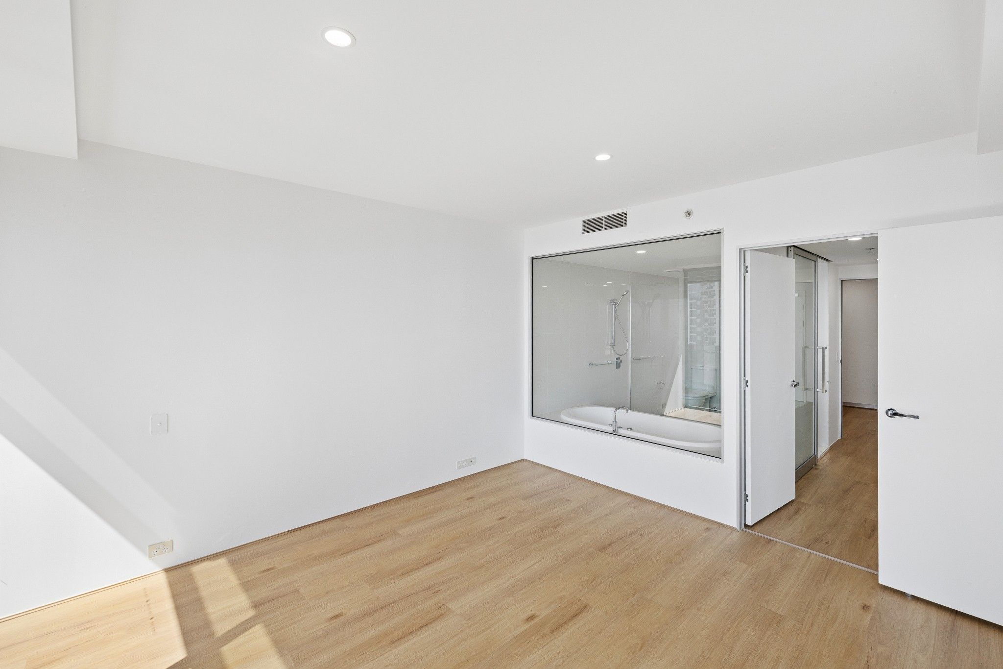 2223/9 Ferny Avenue — photo 13 of 24