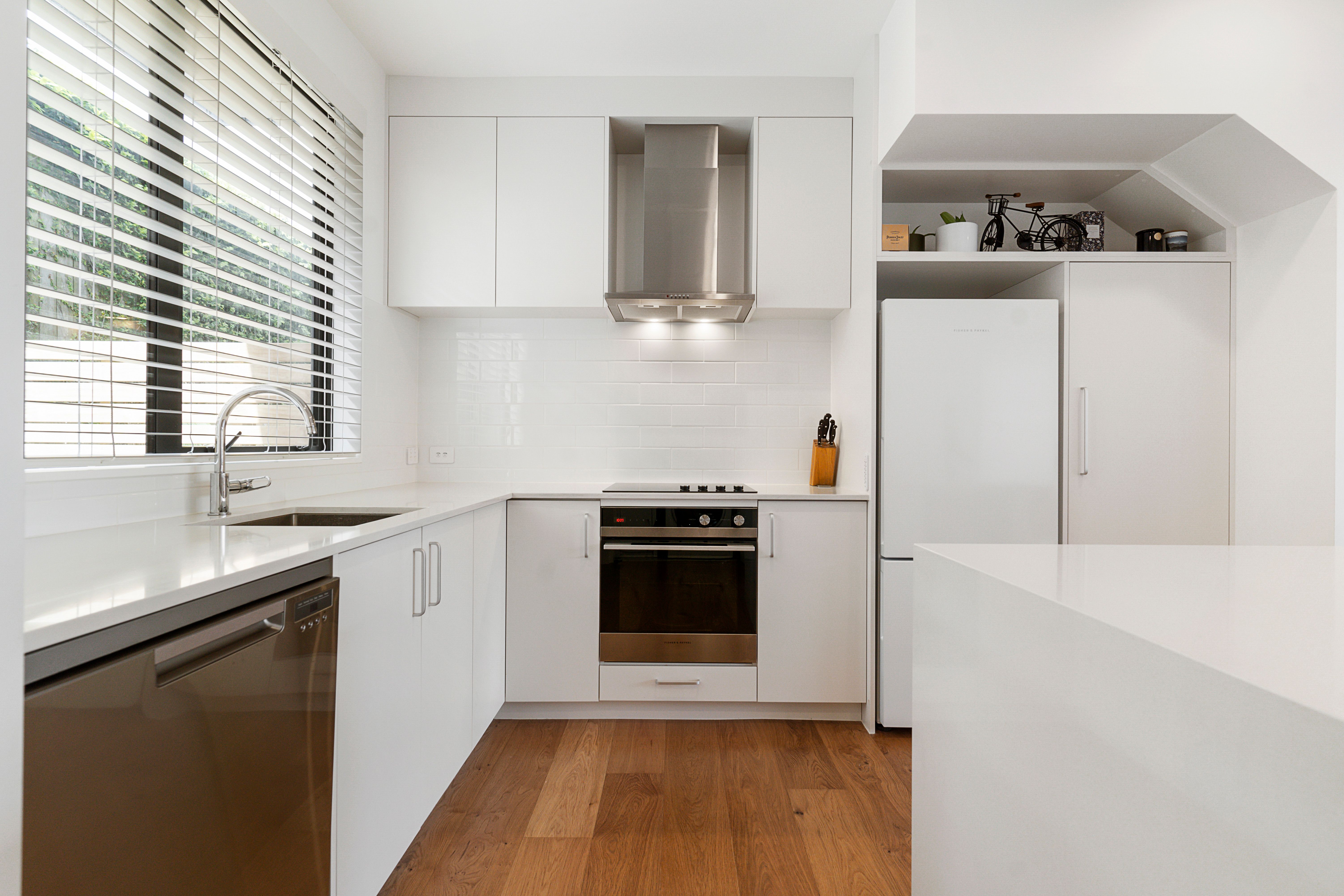 6/4 Glen Atkinson Street, St Heliers