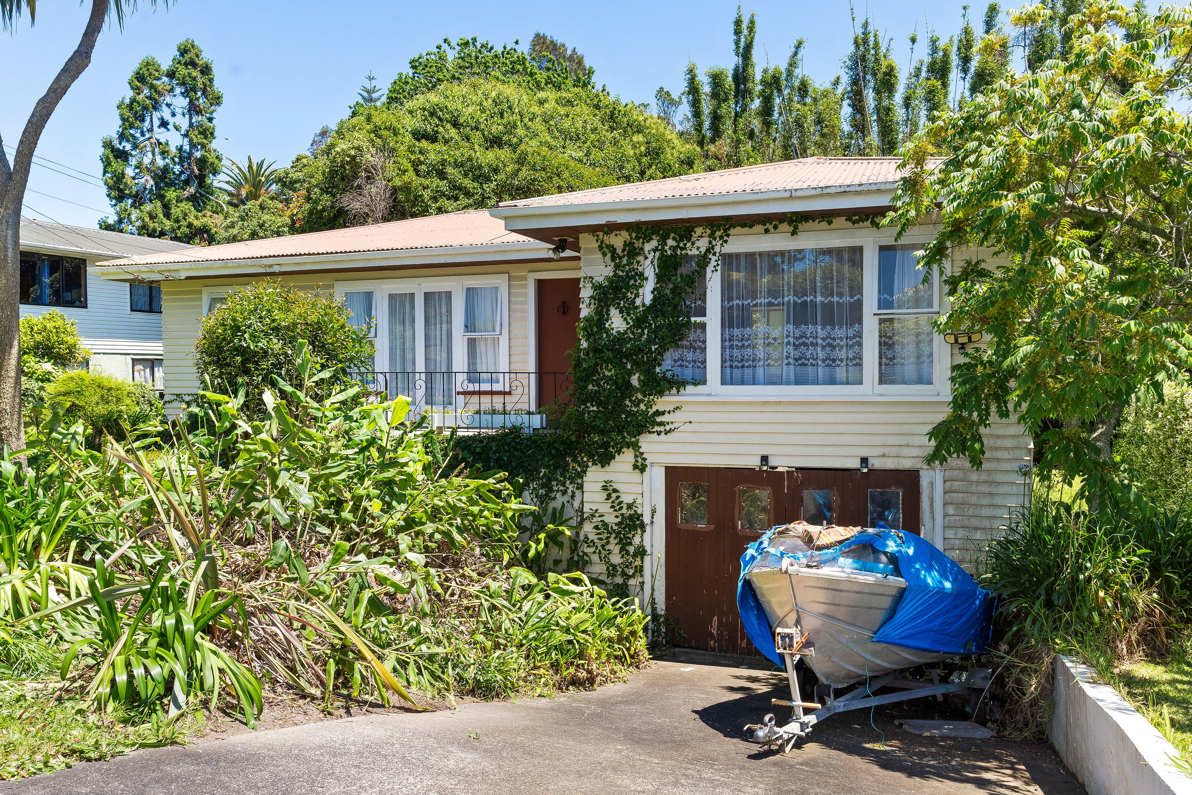 27 Whitmore Road, Mount Roskill, Auckland City