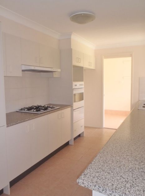 22 Eucalyptus Circuit, Warabrook, NSW 2304