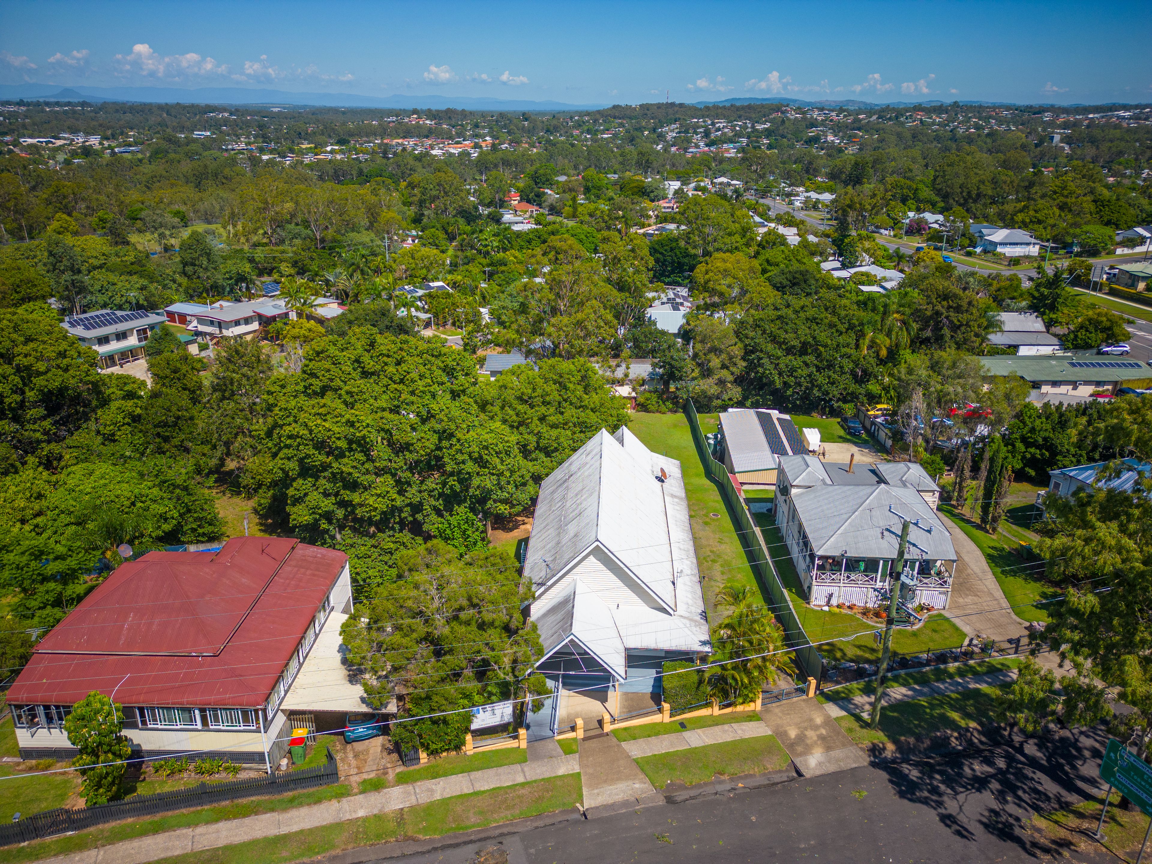 60 Pine Mountain Road, North Ipswich, QLD 4305