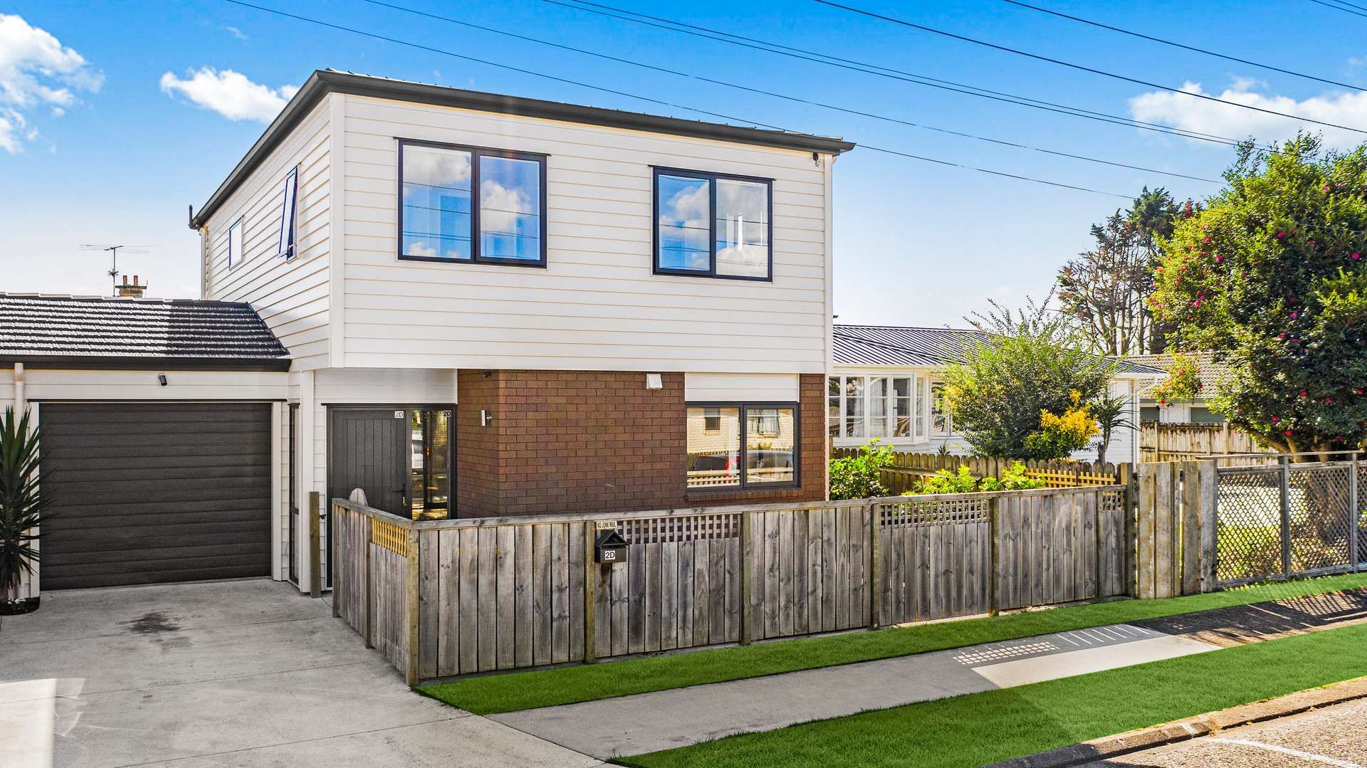 2D Oxford Road, Manurewa, Manukau City