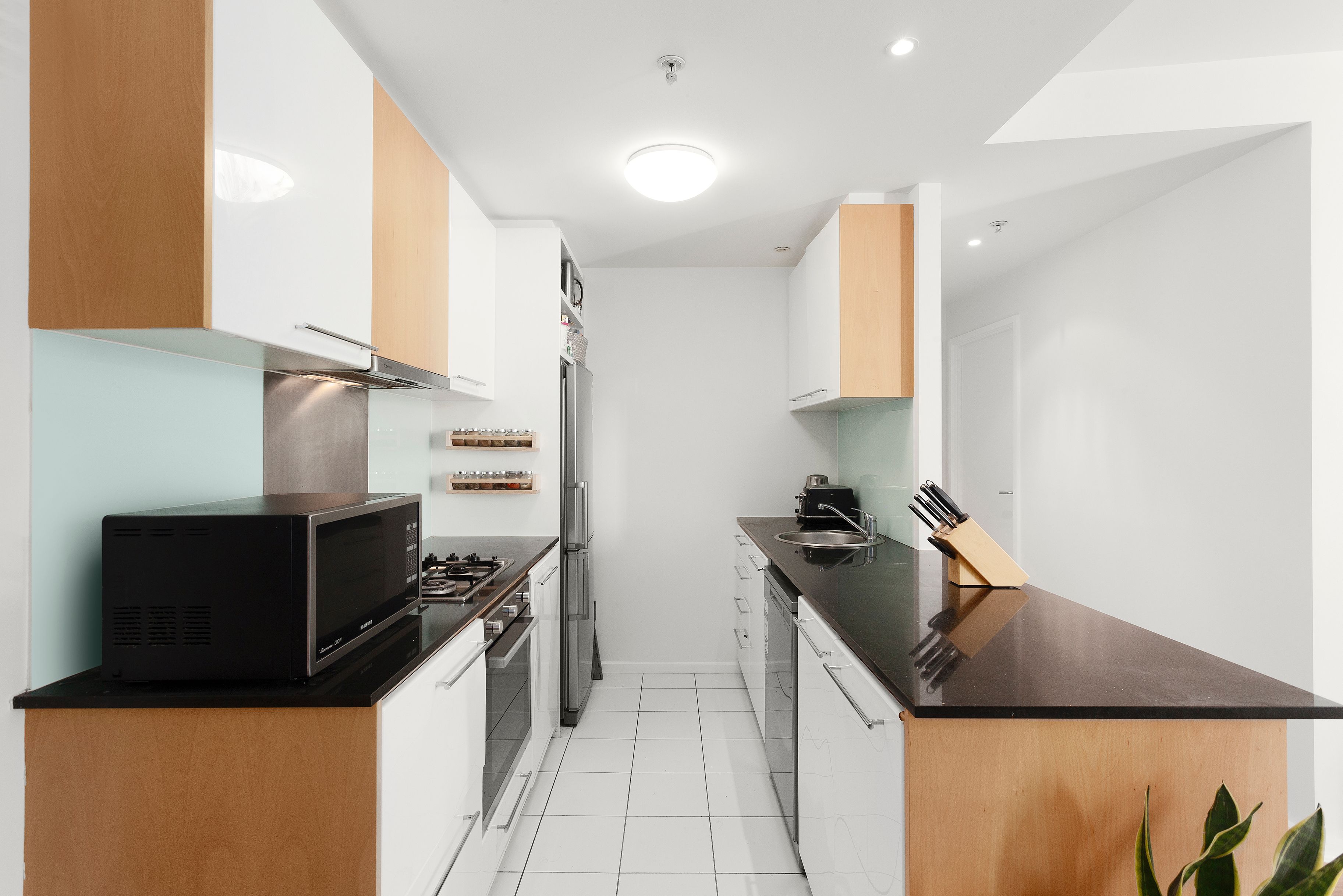 1105/82 Queens Road, Melbourne, VIC 3004
