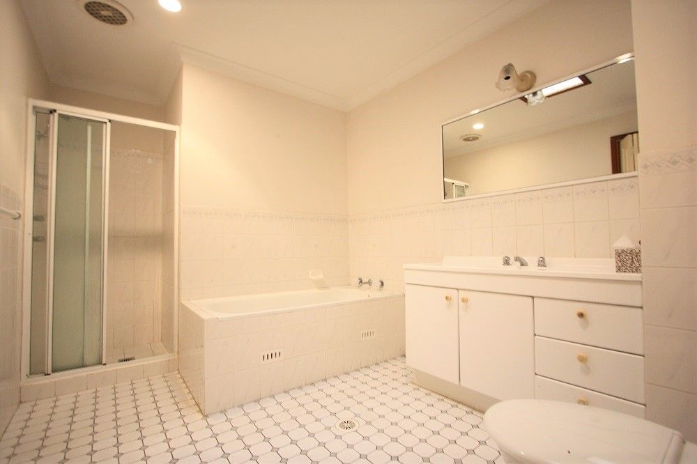 6/31-33 Argyle Street, Camden, NSW 2570